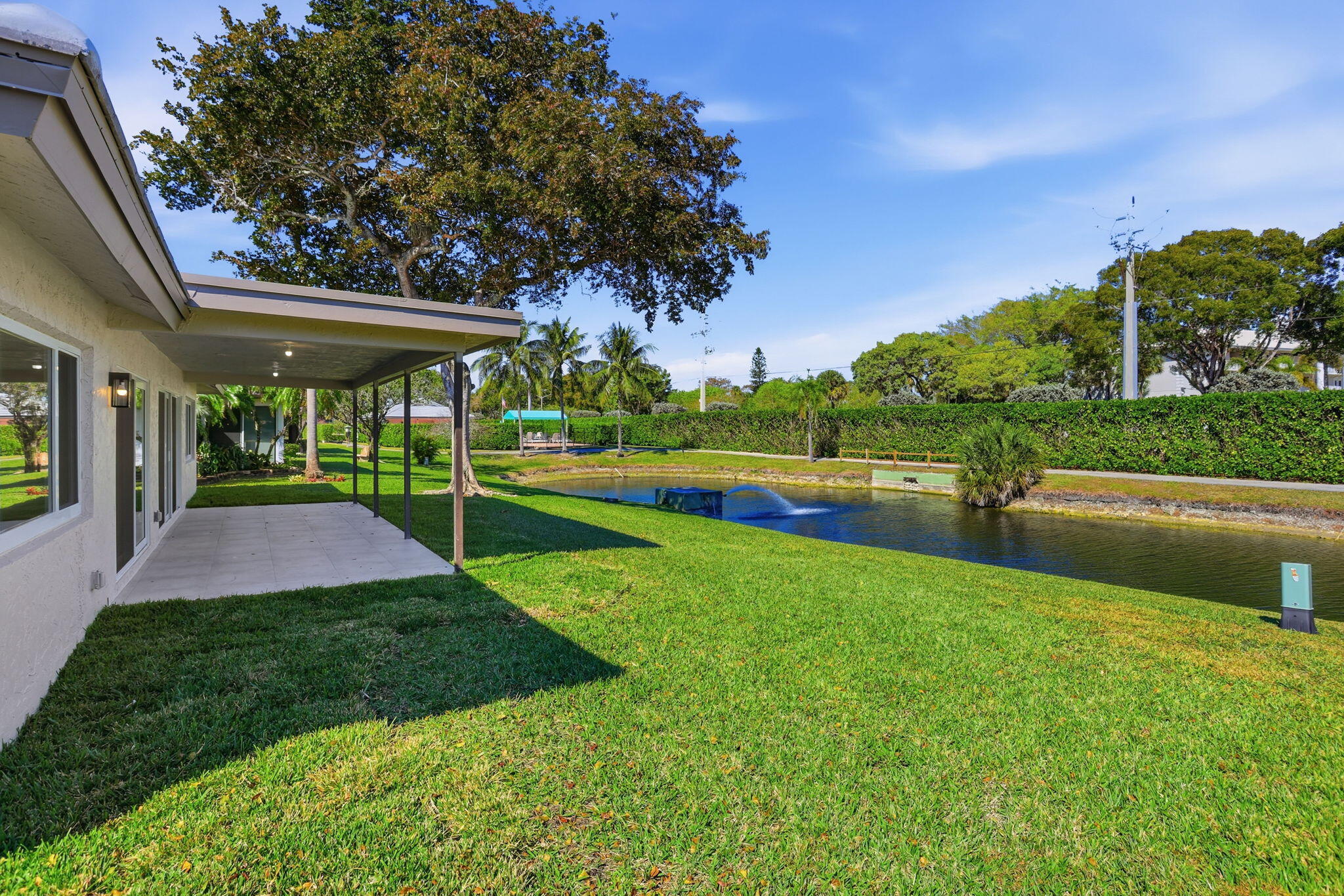 6389 Casabella Lane
