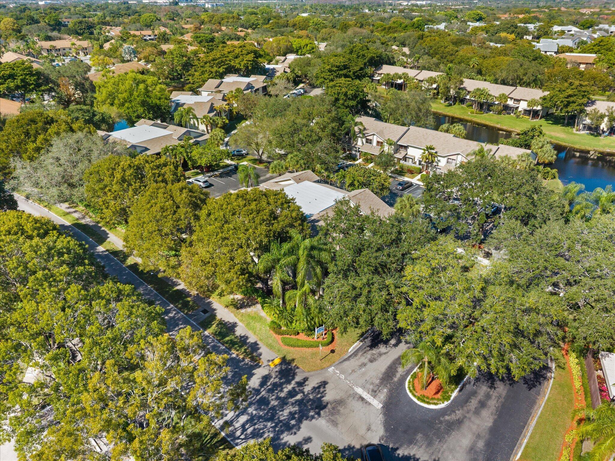4475 Carambola Circle S 27328