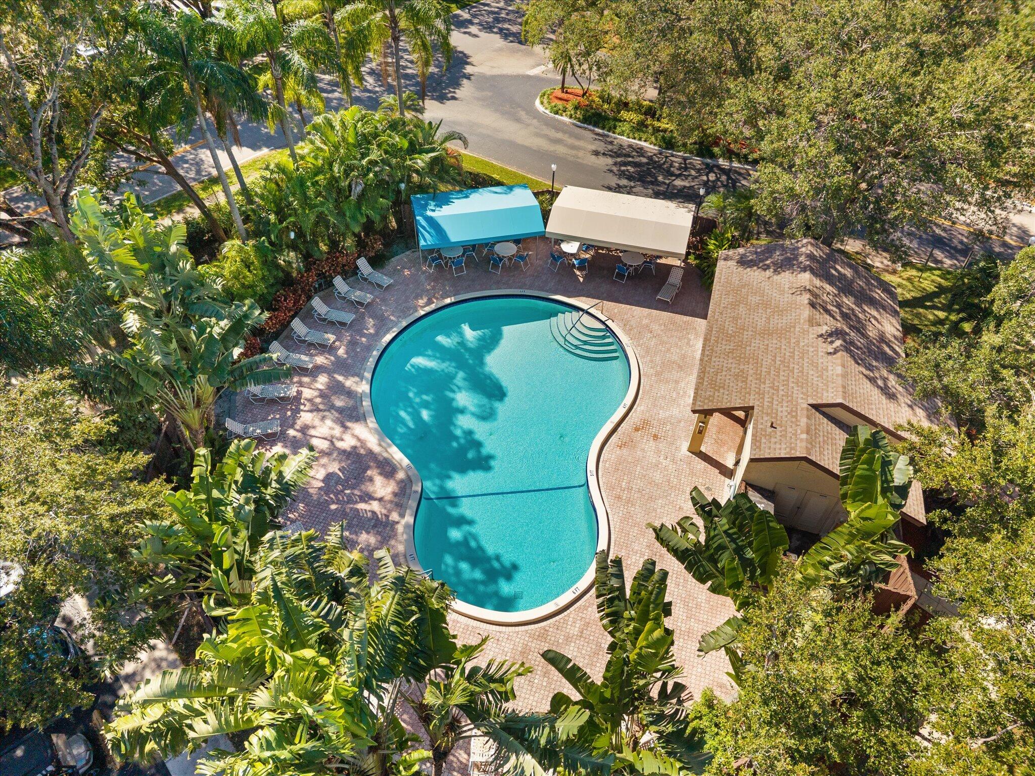 4475 Carambola Circle S 27328