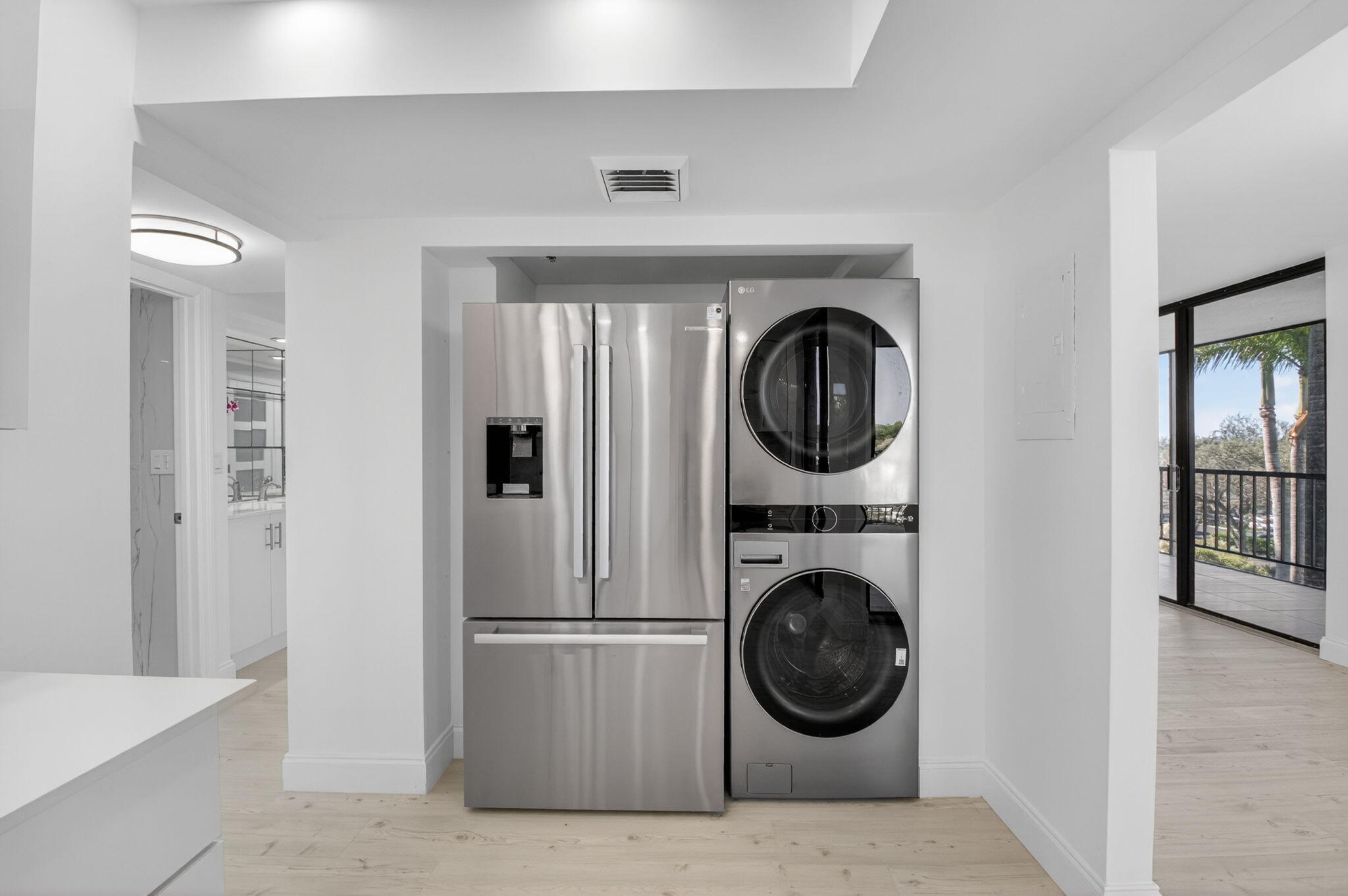 7738 Lakeside Boulevard 352