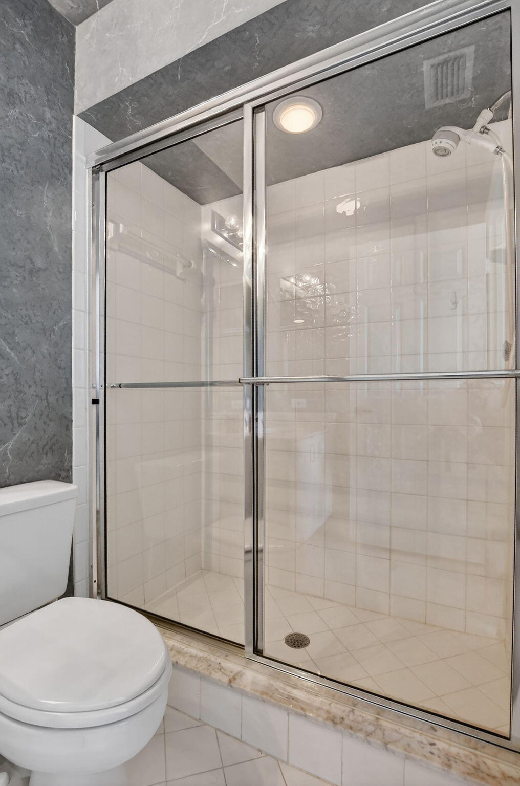 23429 Rakelle Circle