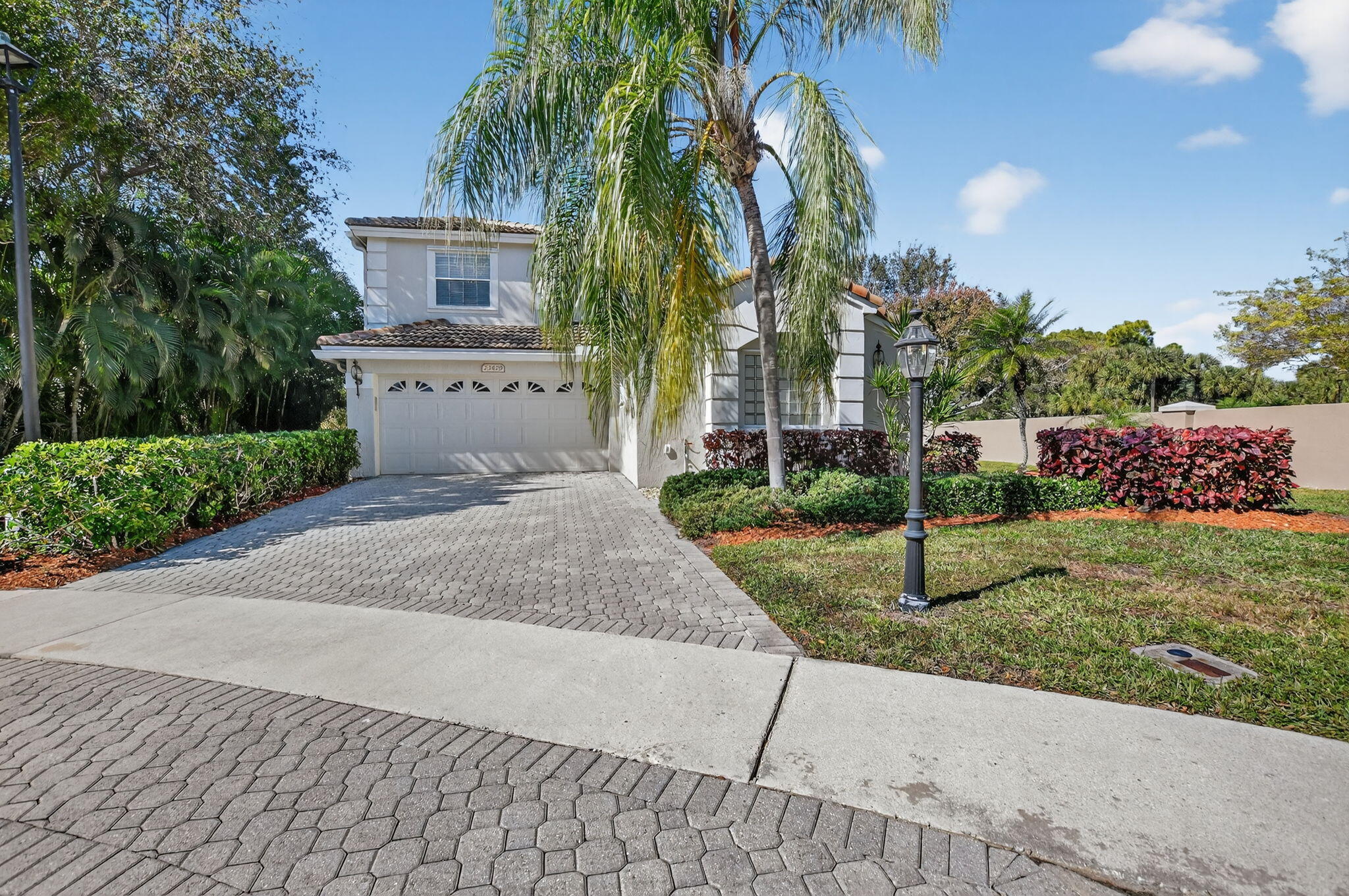 23429 Rakelle Circle