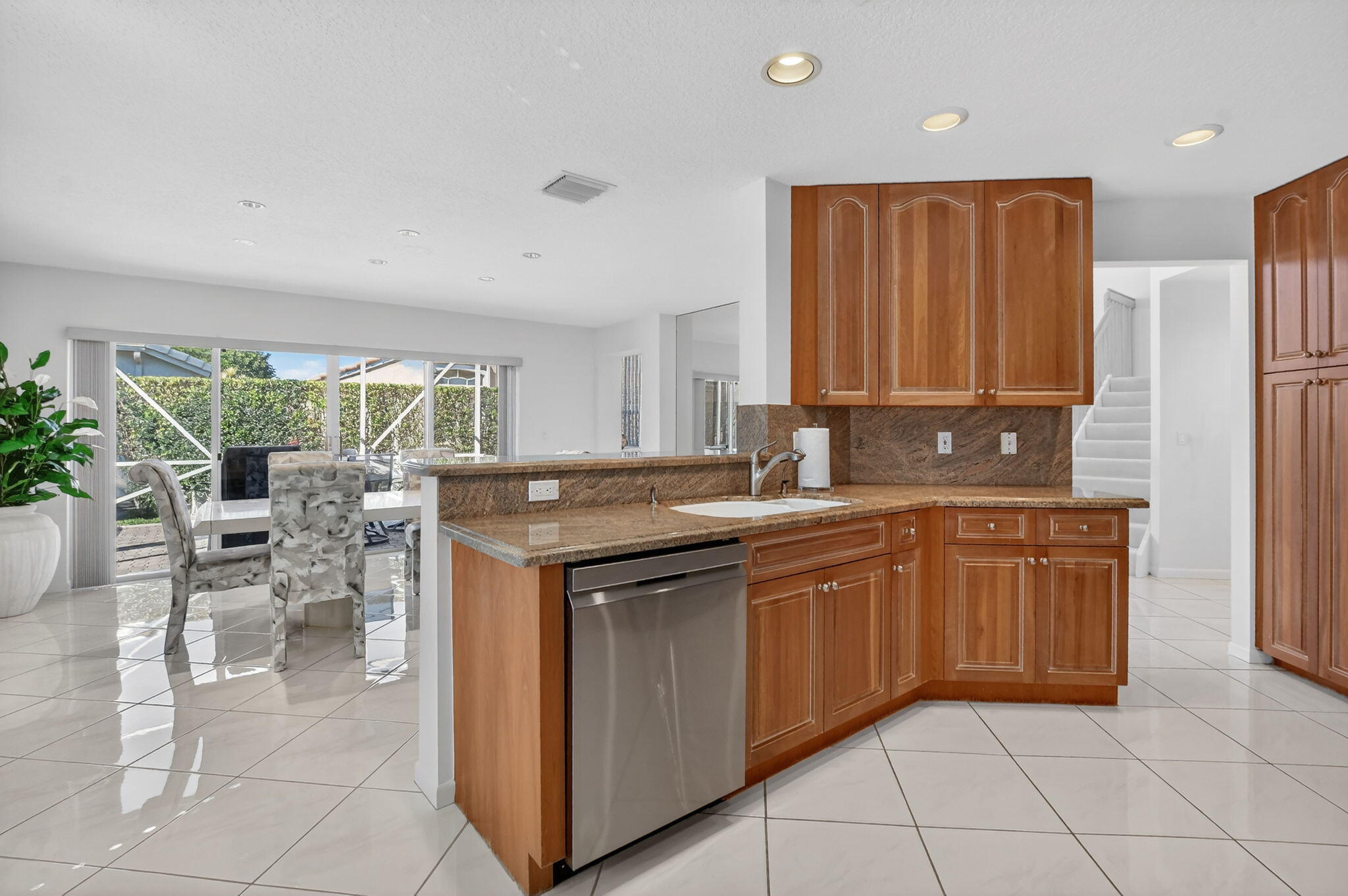 23429 Rakelle Circle