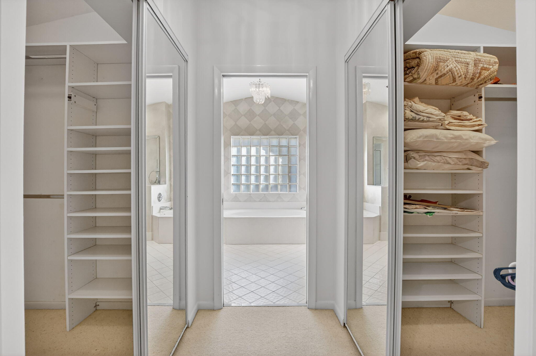 23429 Rakelle Circle