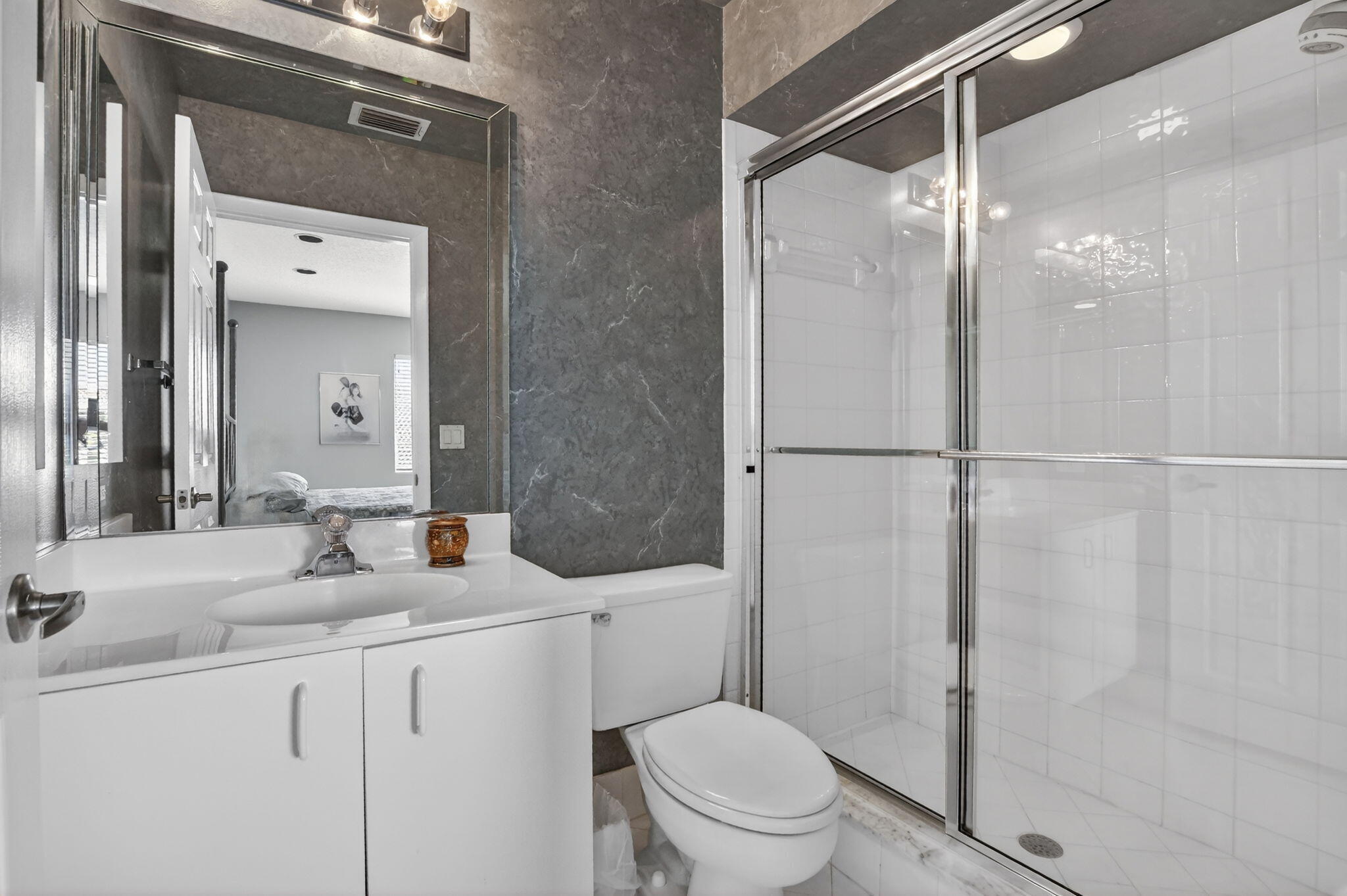 23429 Rakelle Circle