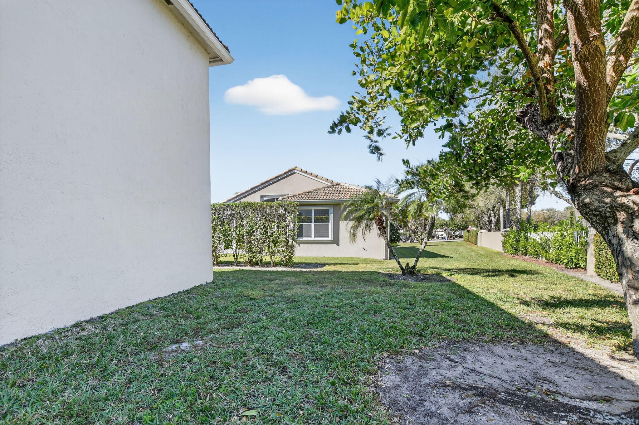 23429 Rakelle Circle