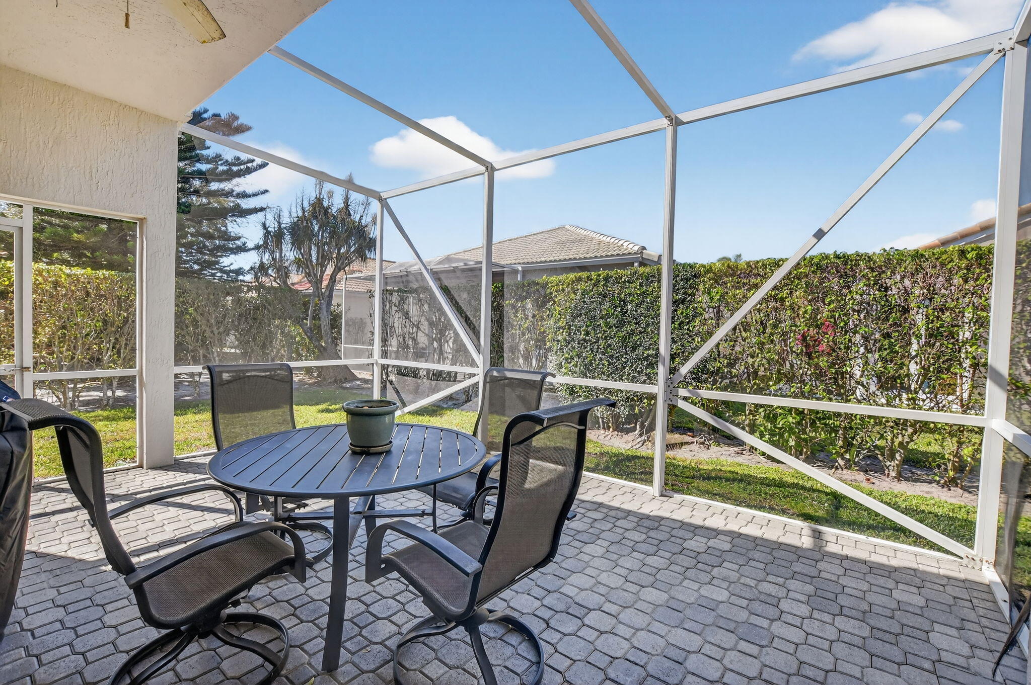 23429 Rakelle Circle