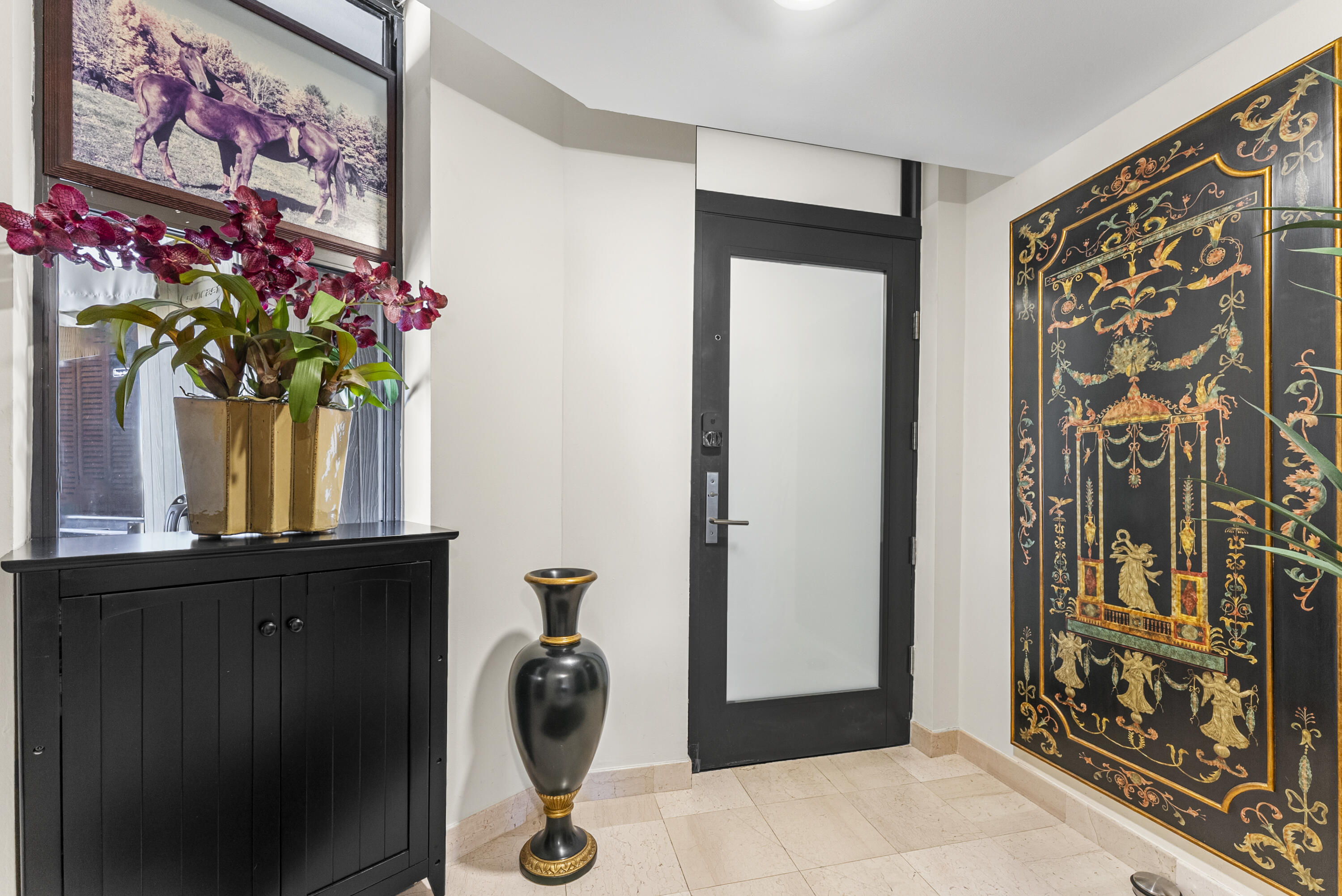 1167 Hillsboro Mile 709