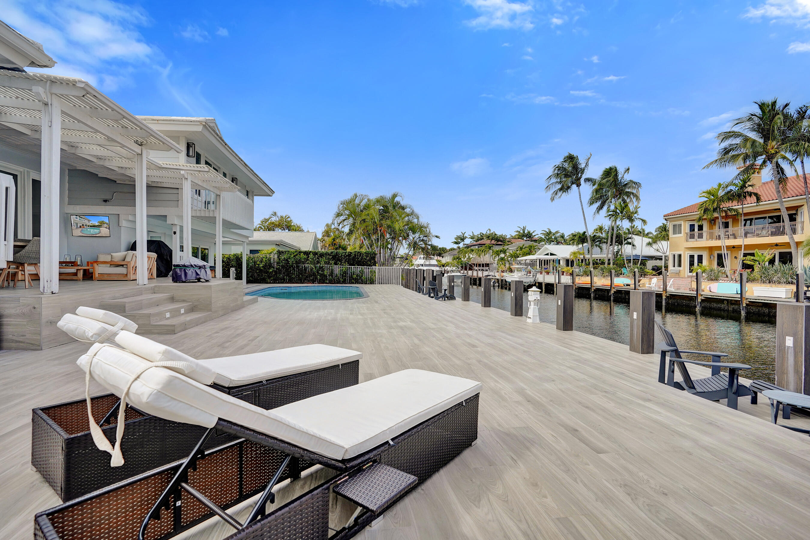 3001 NE 47th Street