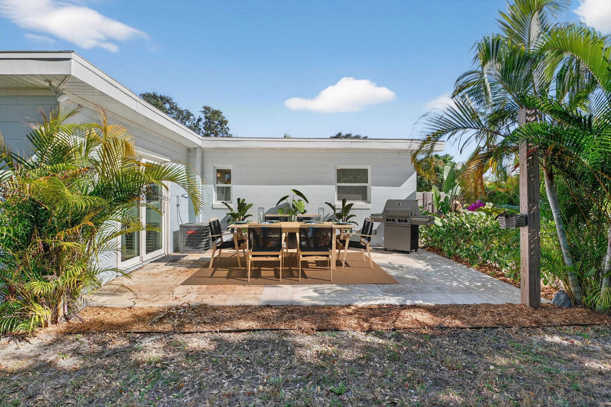 1932 Cedarwood Drive