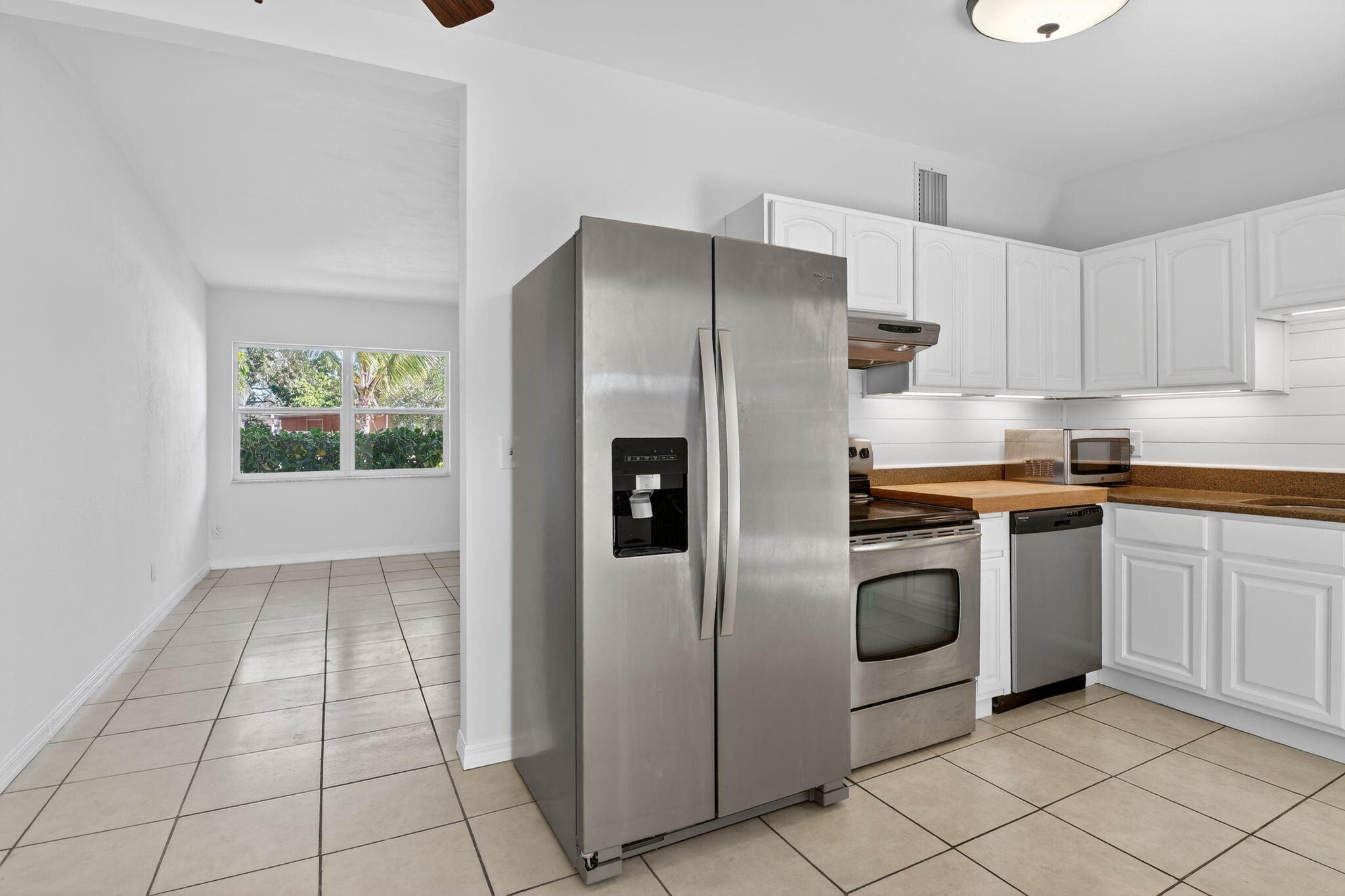 1932 Cedarwood Drive