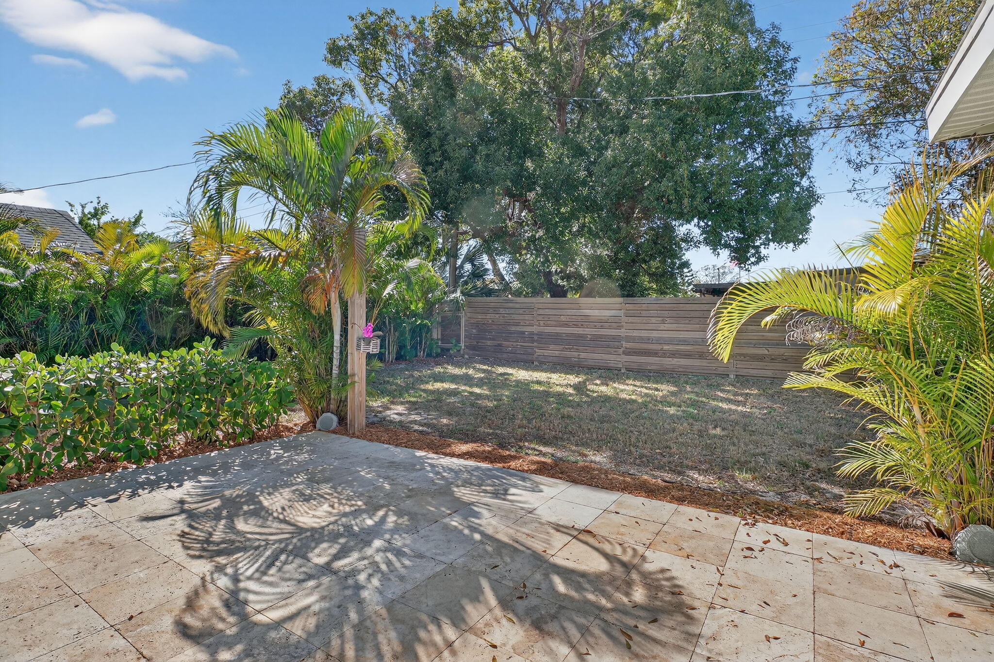 1932 Cedarwood Drive