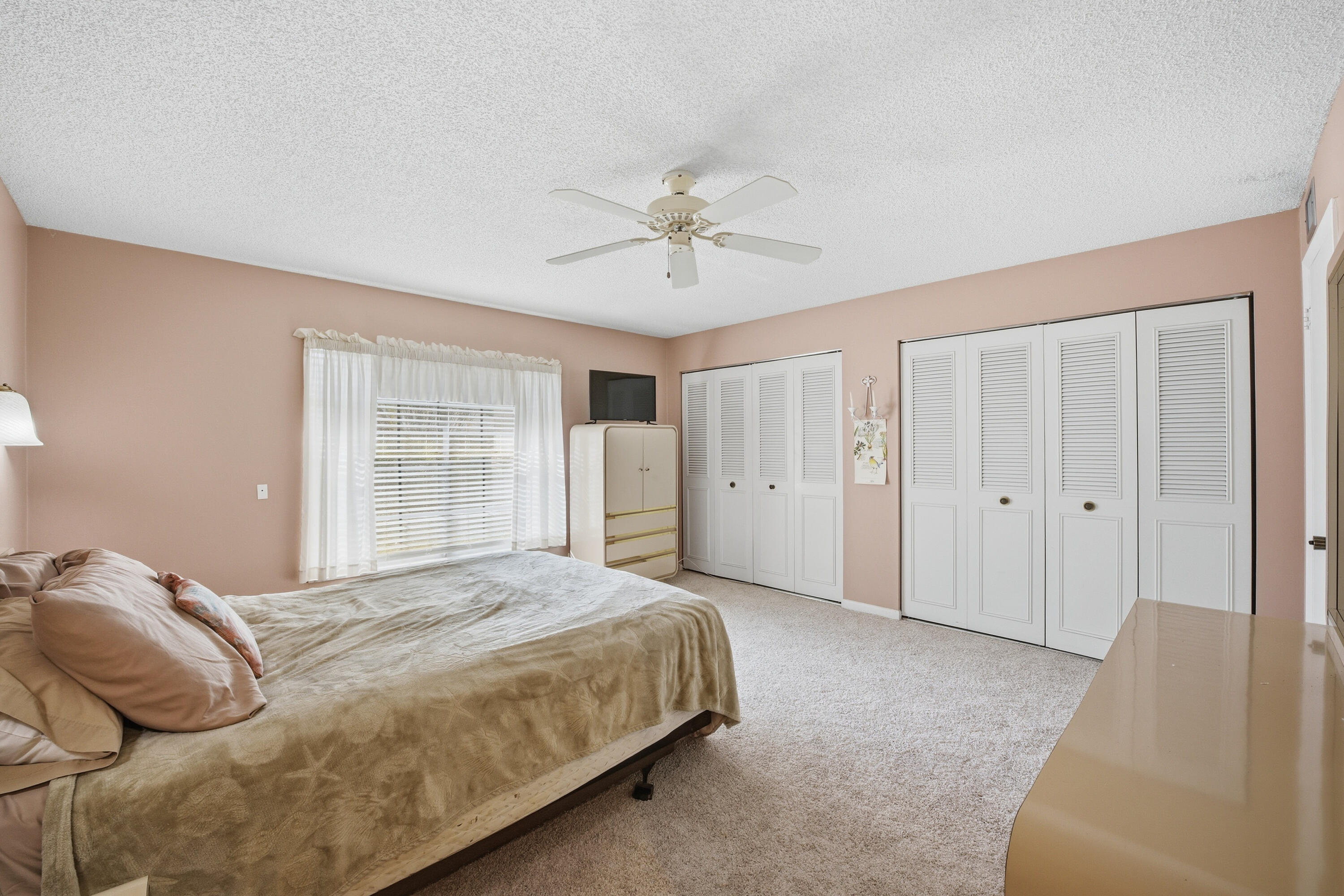 461 Holyoke Lane