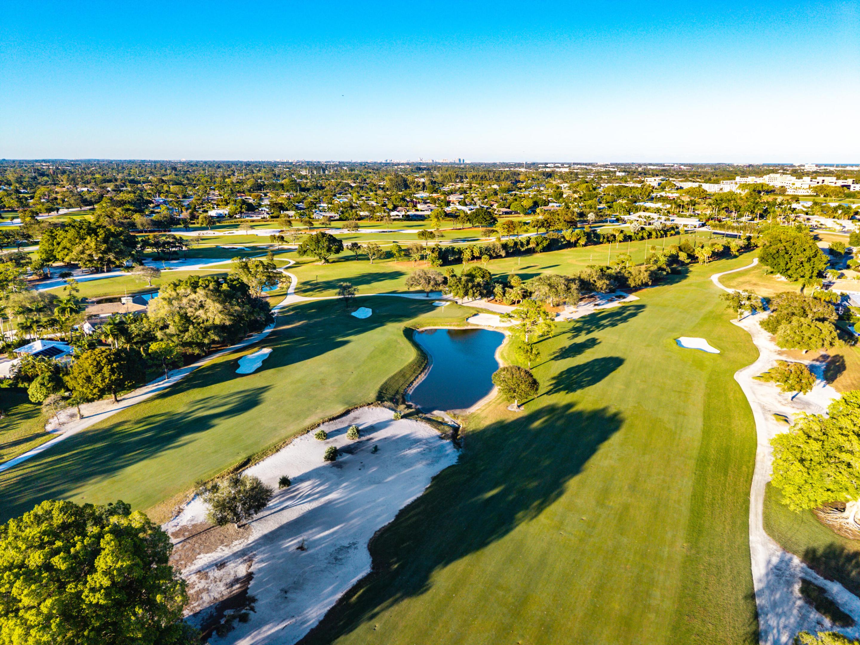 413 S Country Club Drive