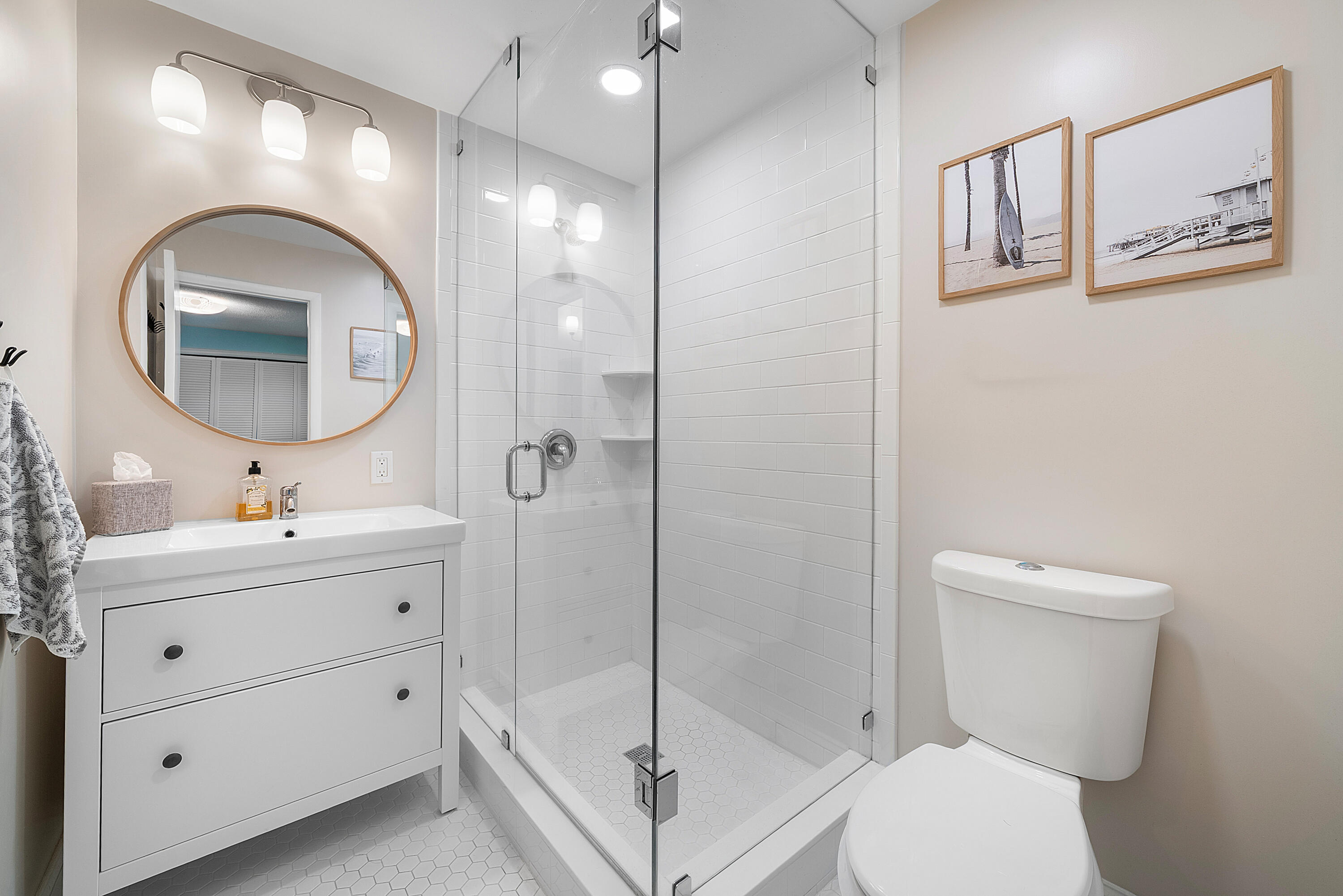 413 S Country Club Drive