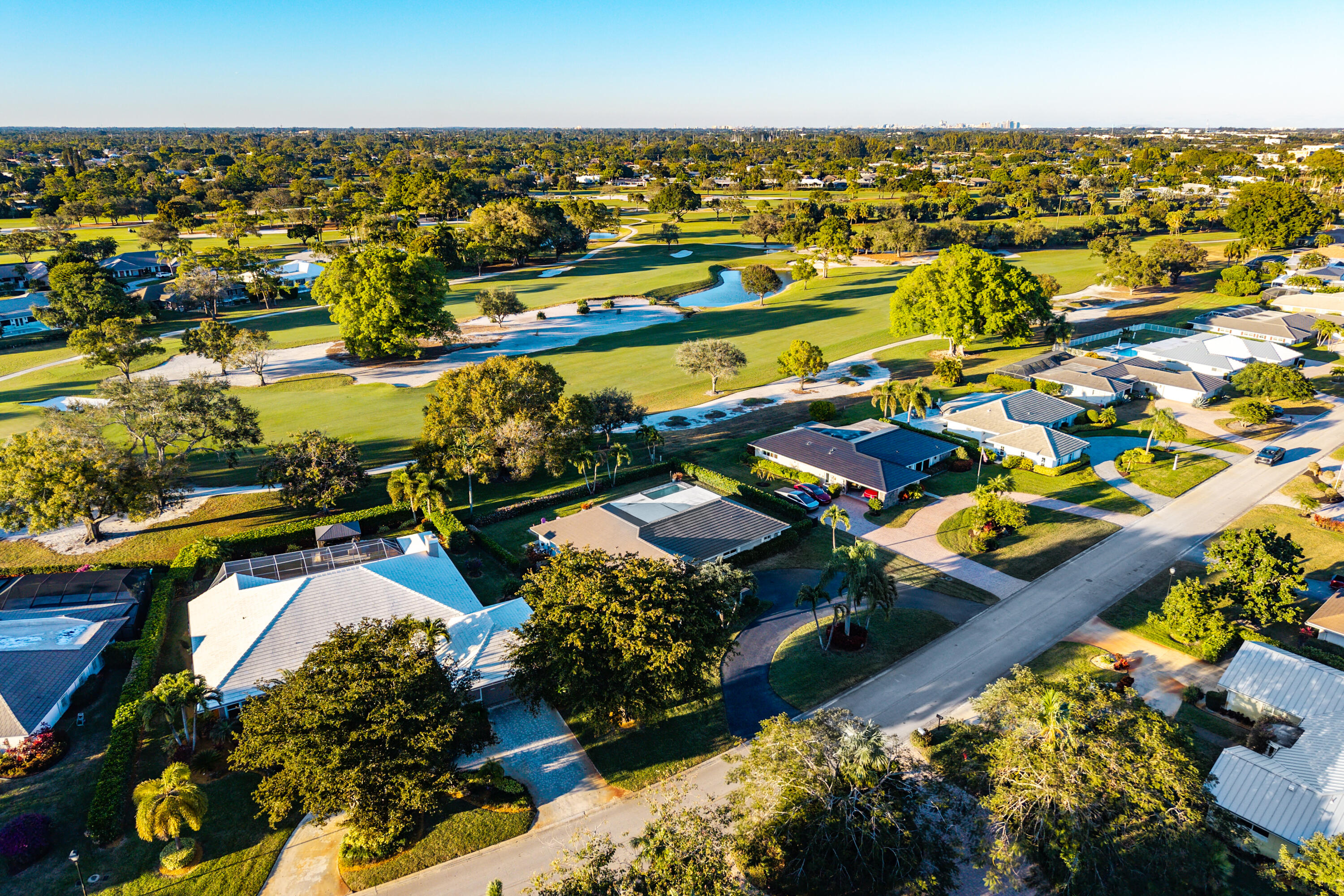 413 S Country Club Drive