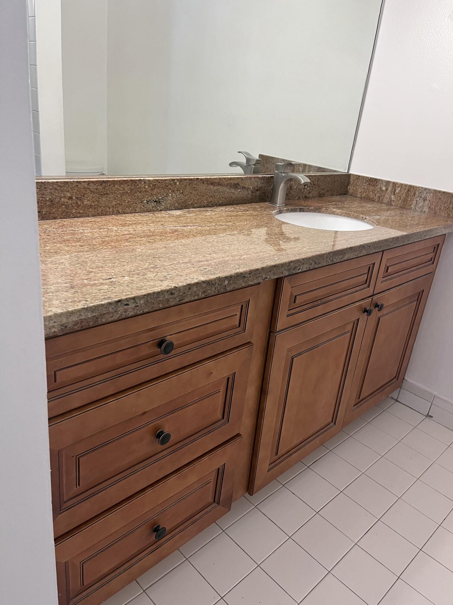 505 S Pine Island Road 407b