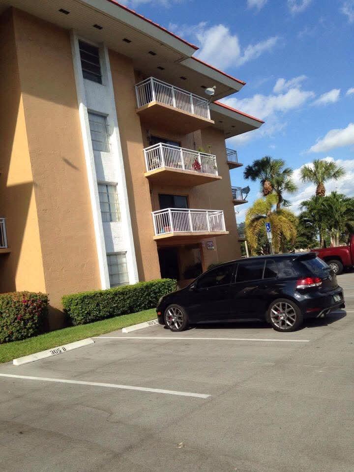 505 S Pine Island Road 407b