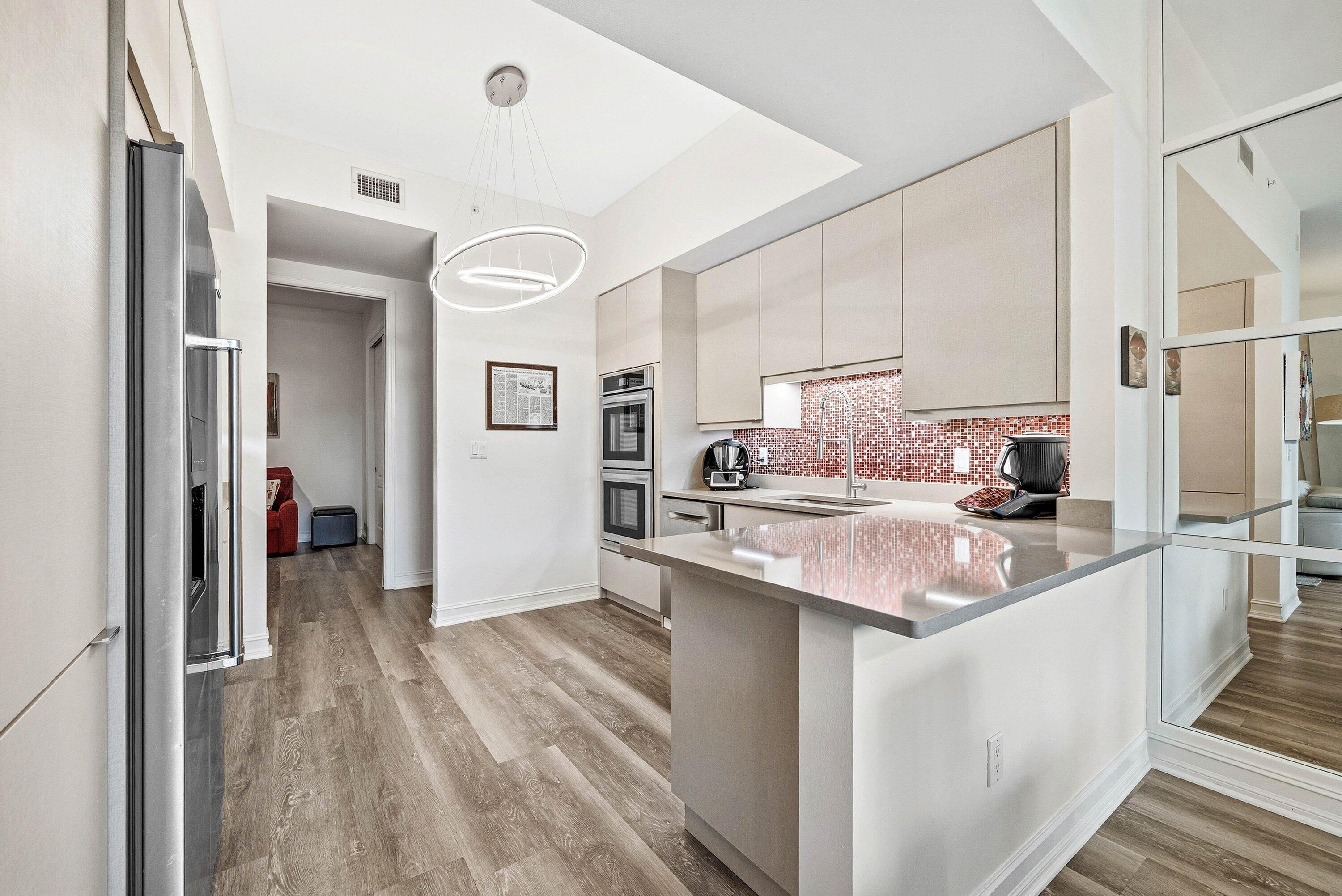 550 SE Mizner Blvd Boulevard B110