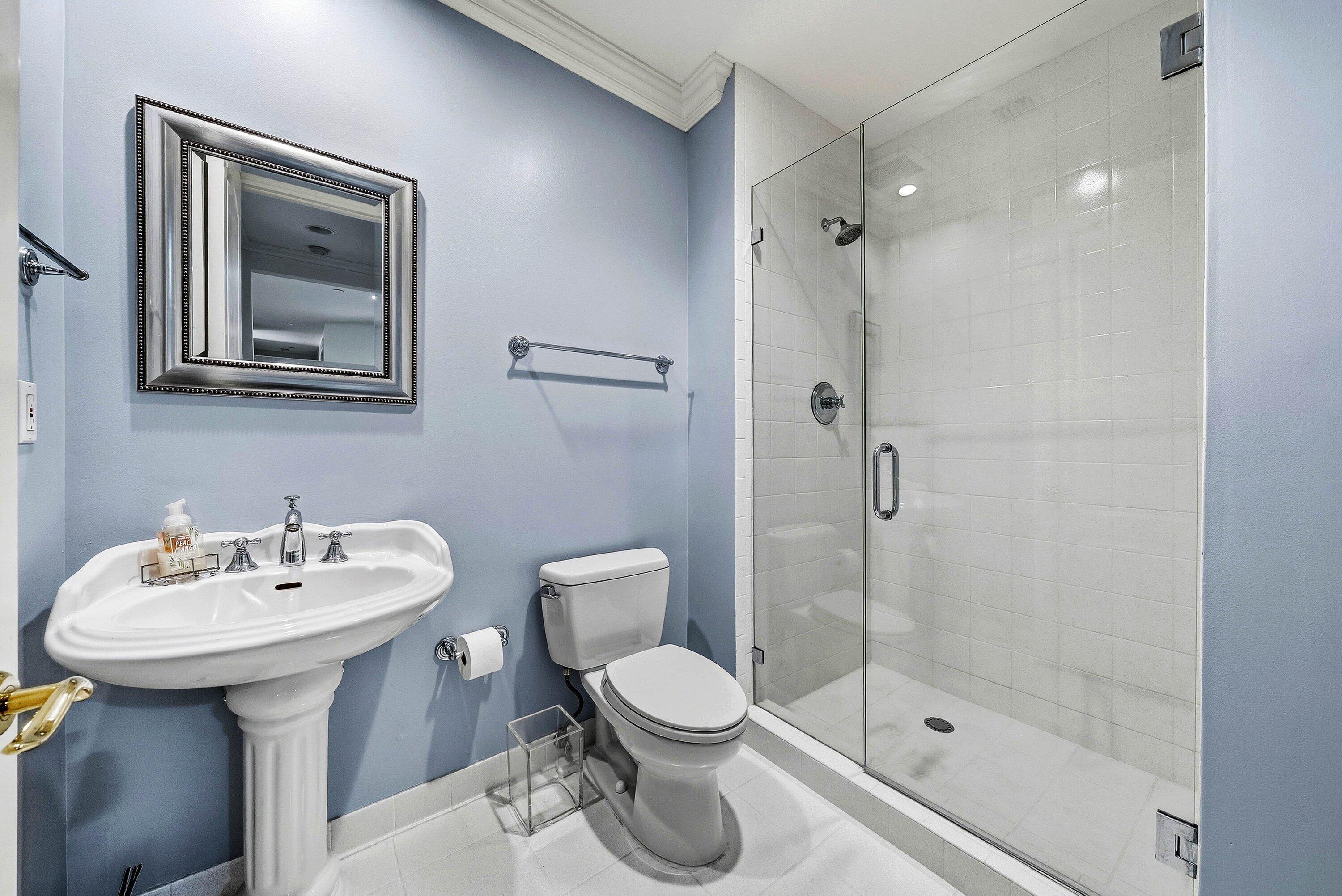 550 SE Mizner Blvd Boulevard B110