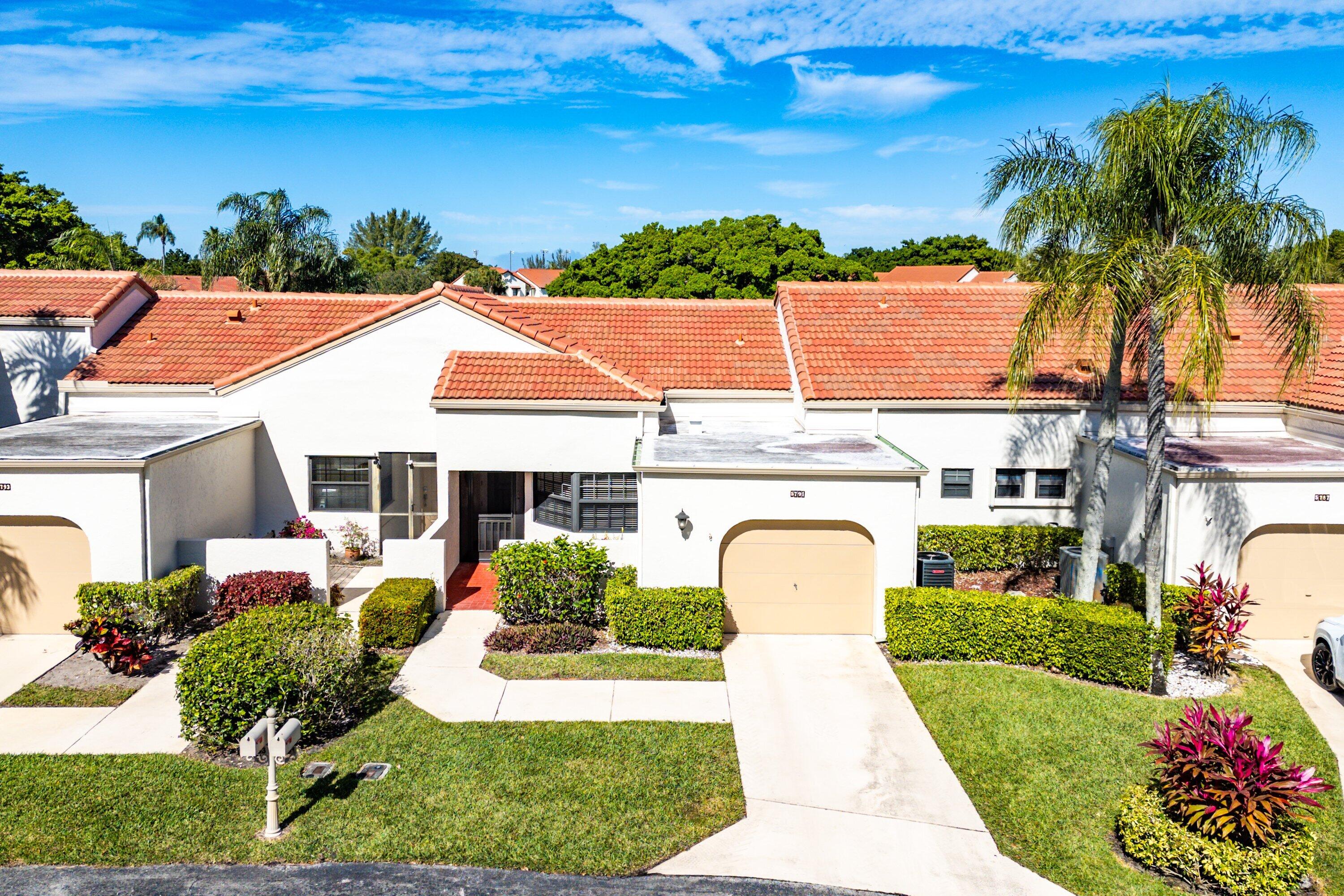 5791 Parkwalk Circle W