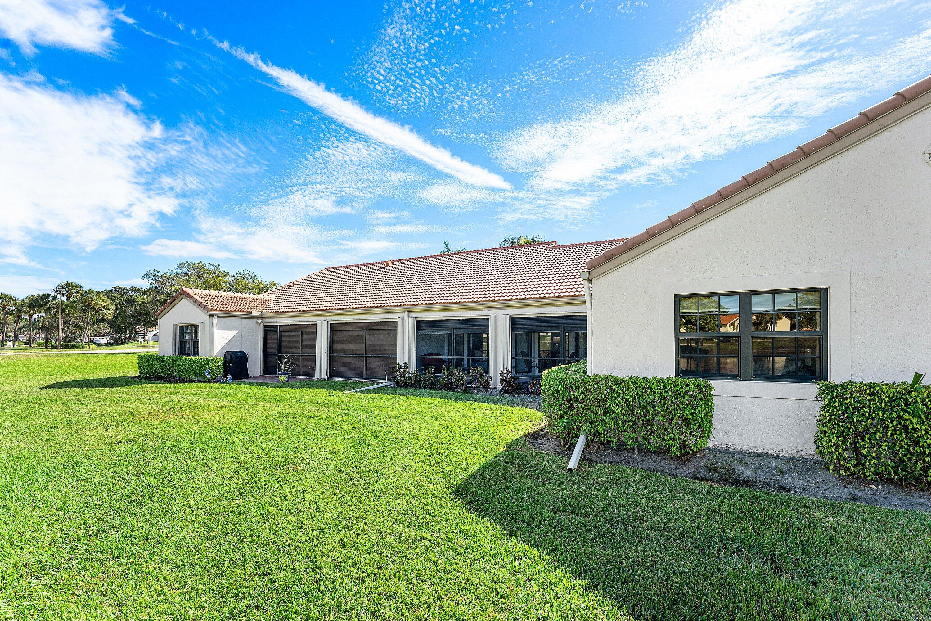 5791 Parkwalk Circle W