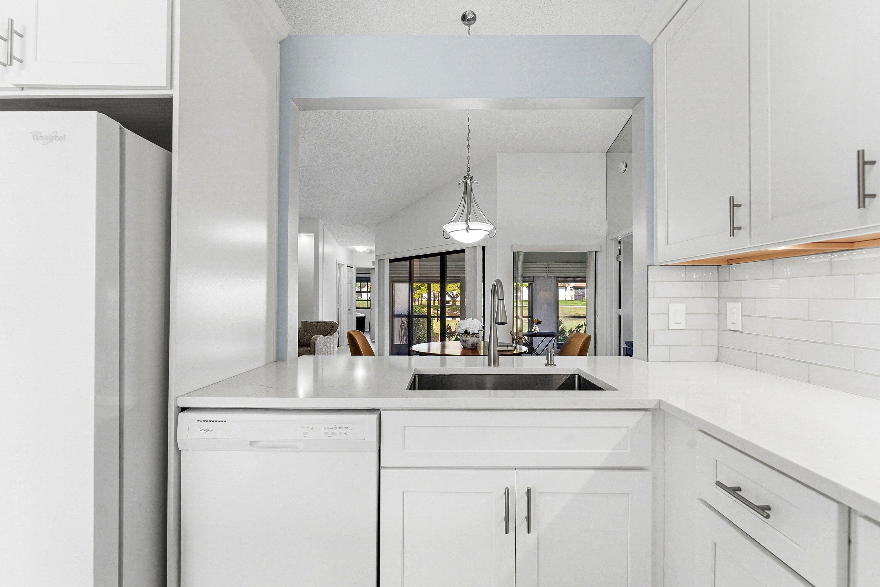 5791 Parkwalk Circle W