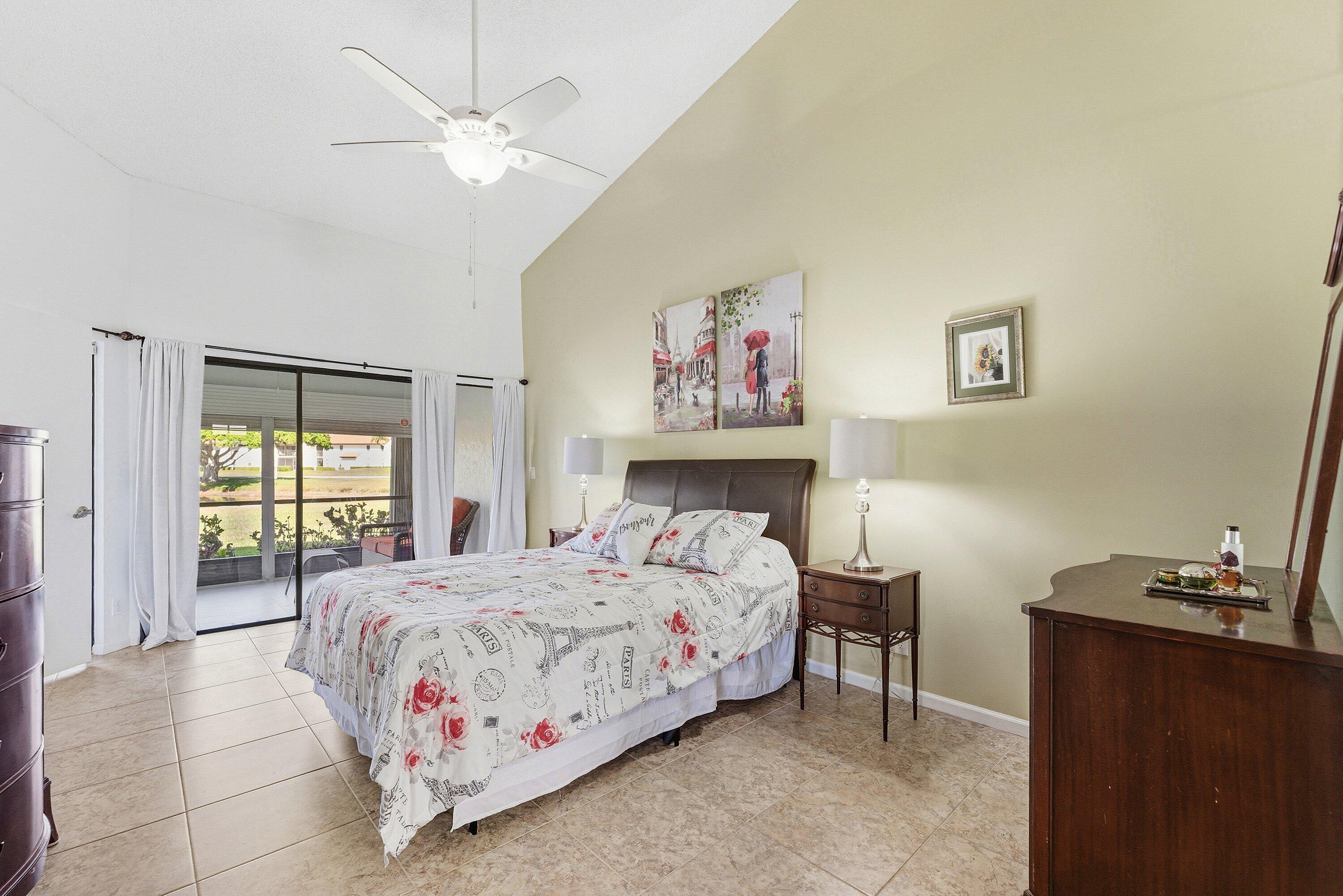 5791 Parkwalk Circle W