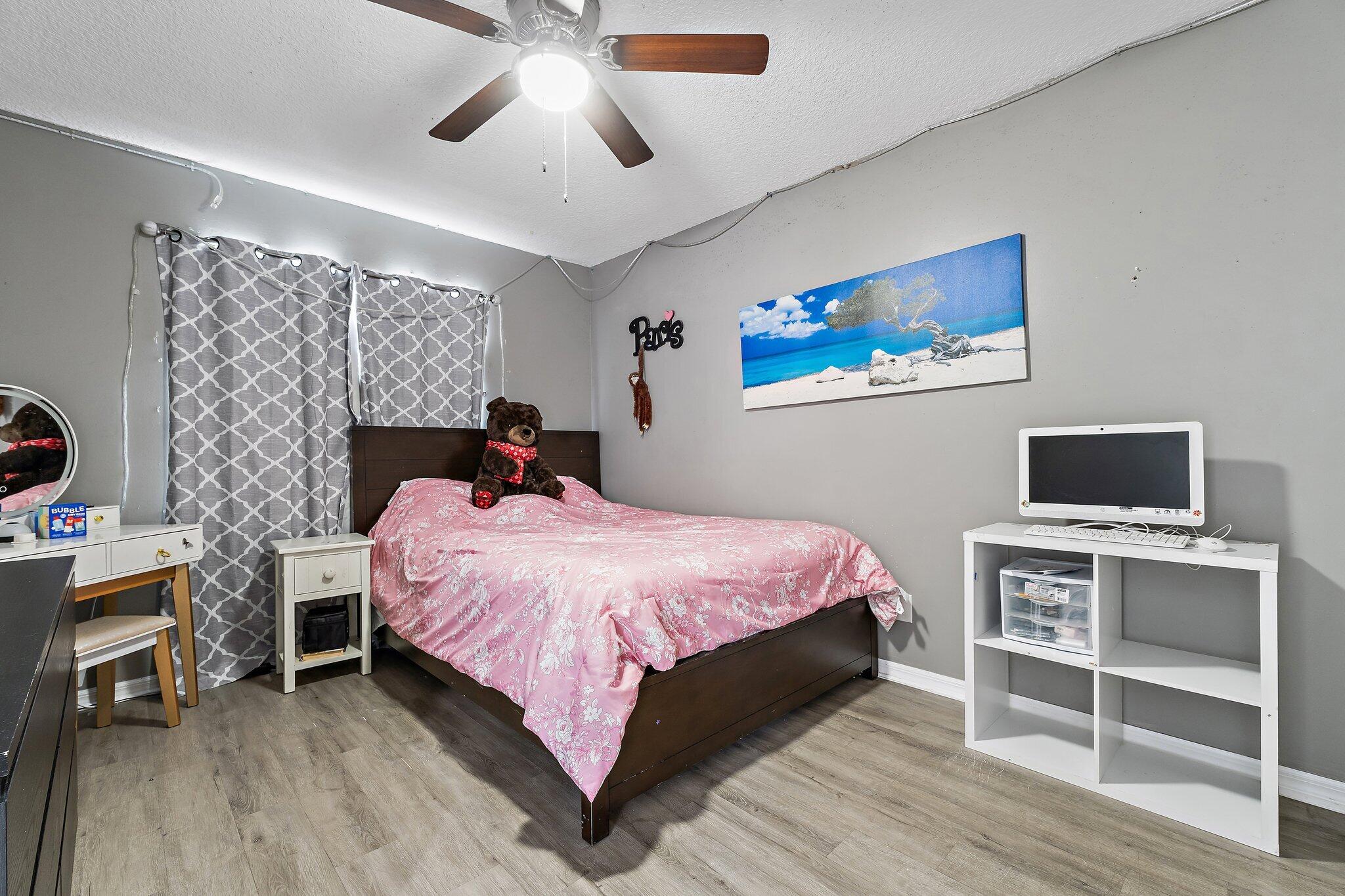 552 SW Banks Terrace, Port St. Lucie