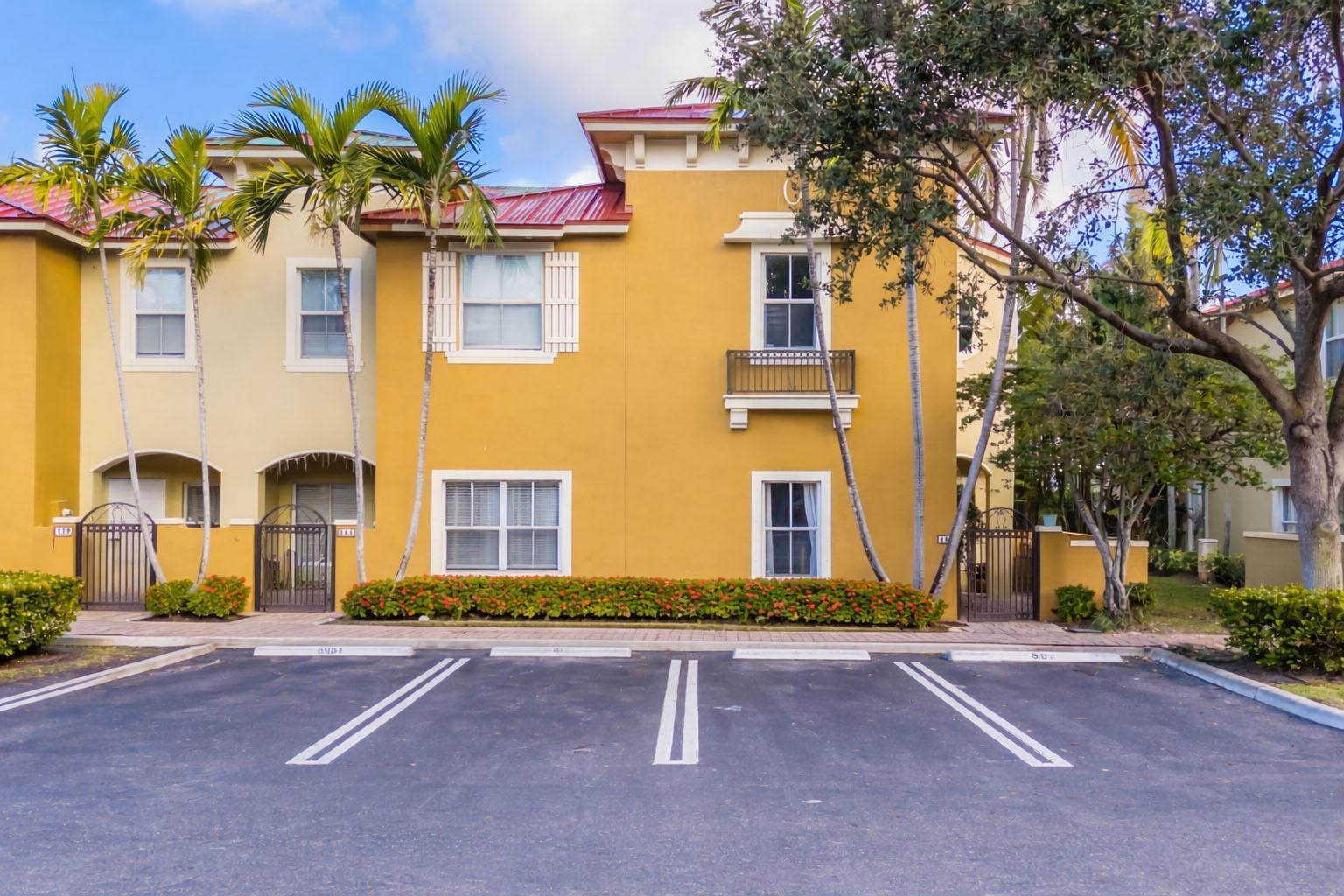 183 Lake Monterey Circle