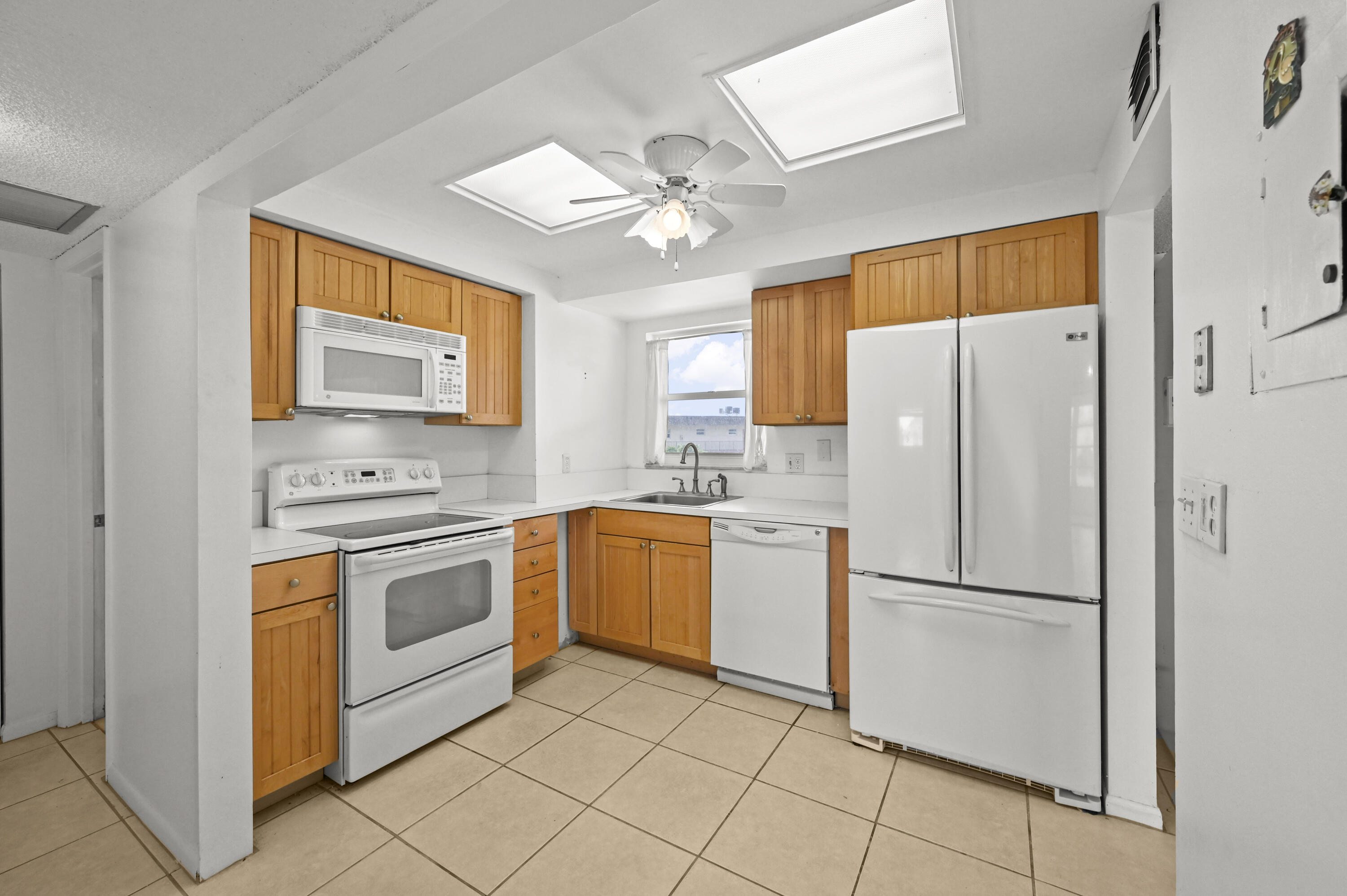 715 Lori Drive 307