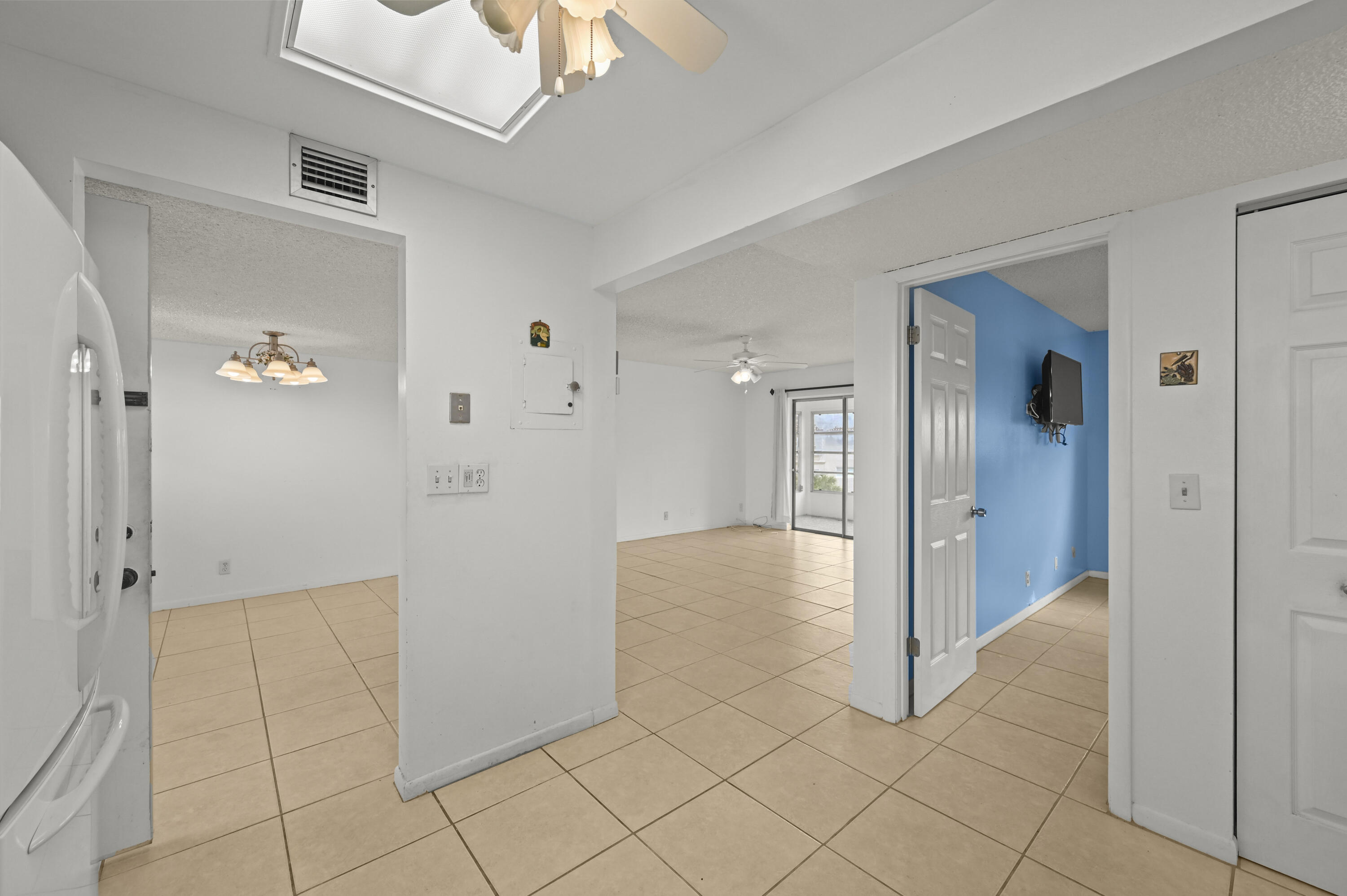 715 Lori Drive 307