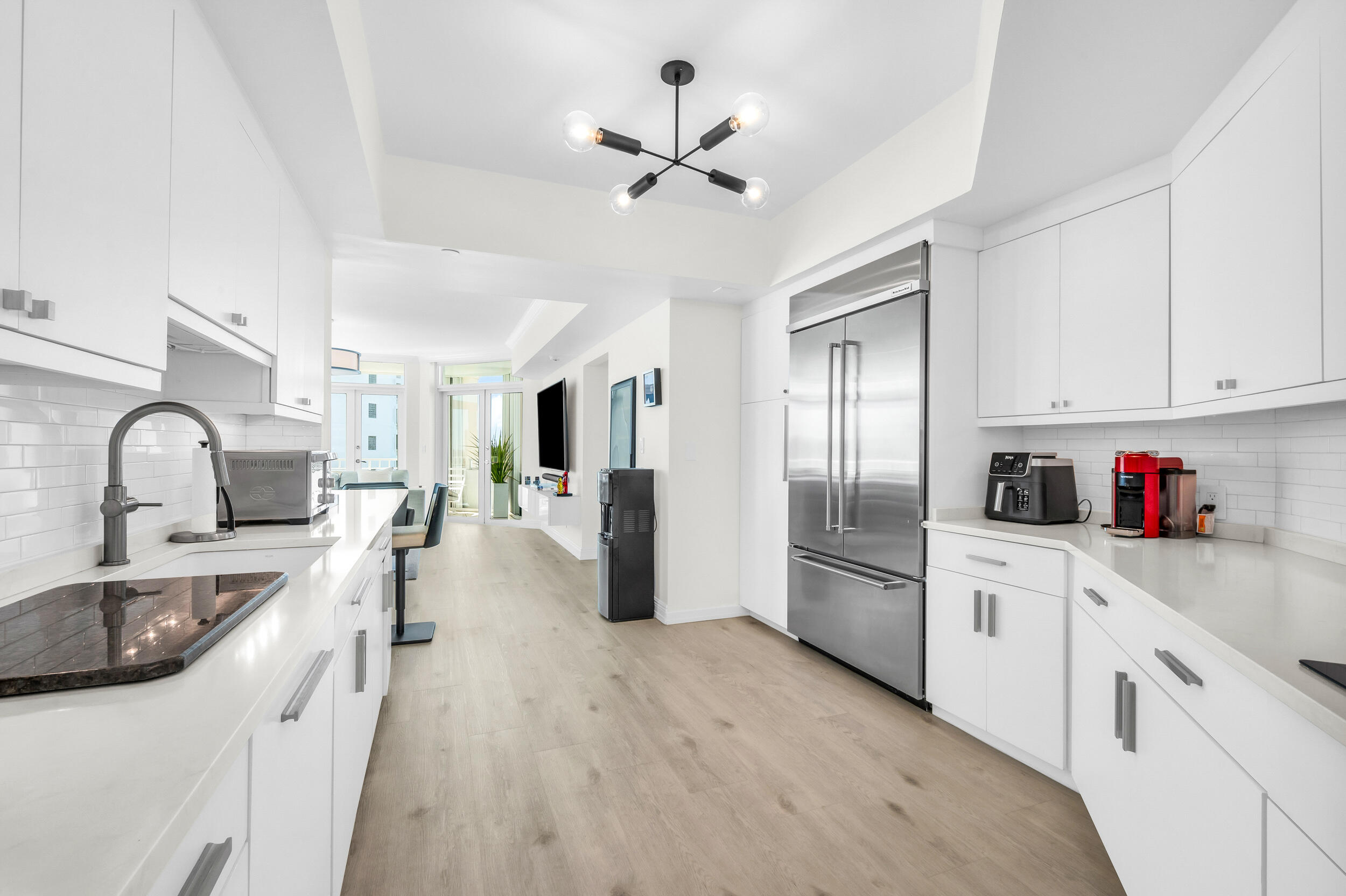 300 SE 5th Avenue 6110