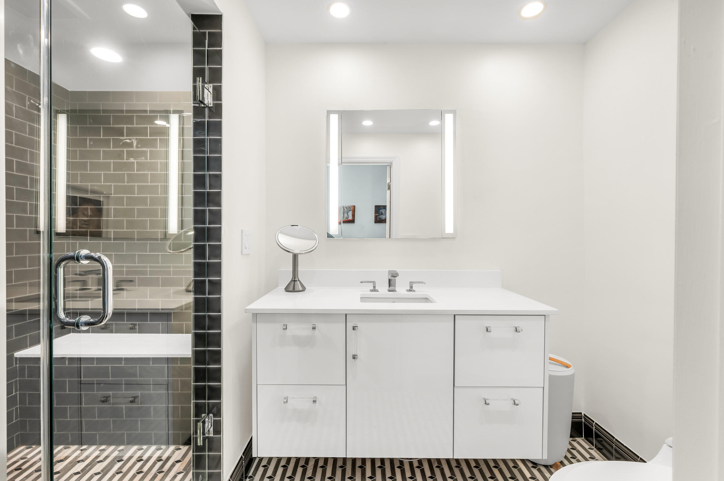 300 SE 5th Avenue 6110