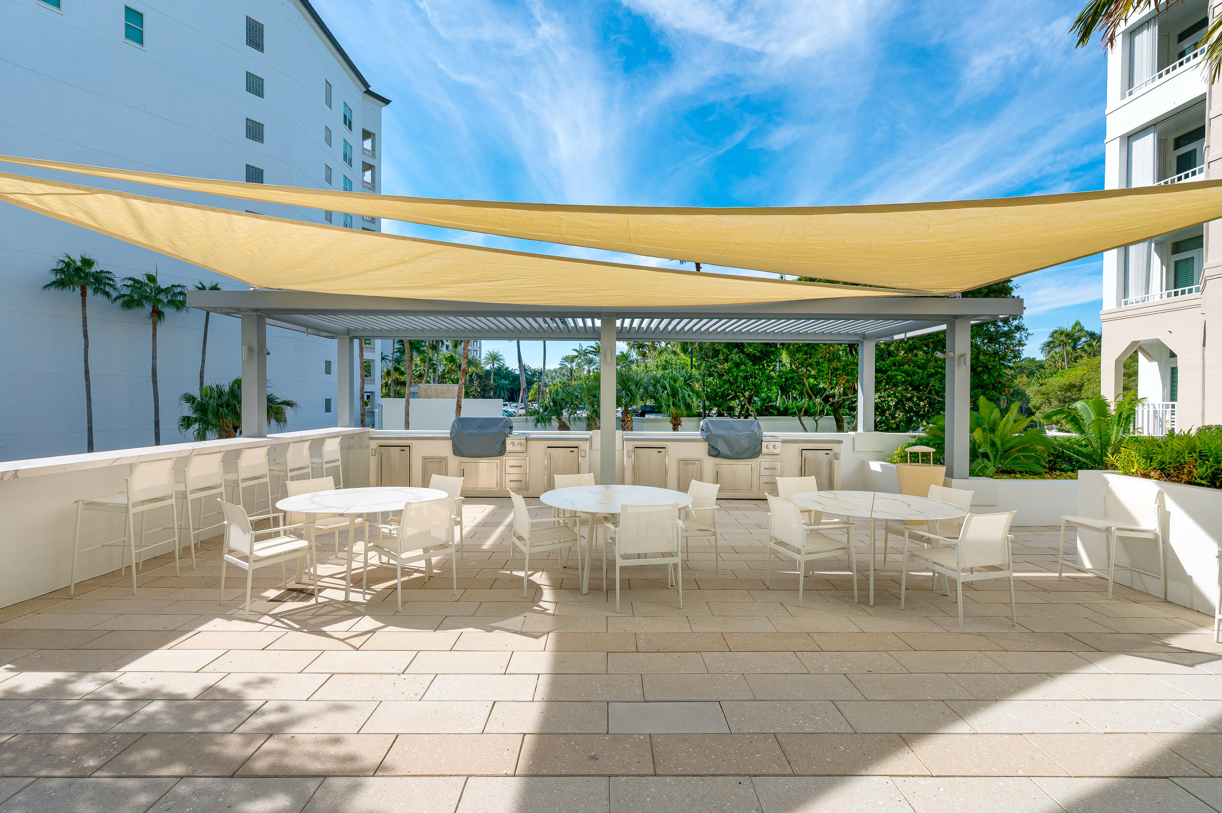 300 SE 5th Avenue 6110