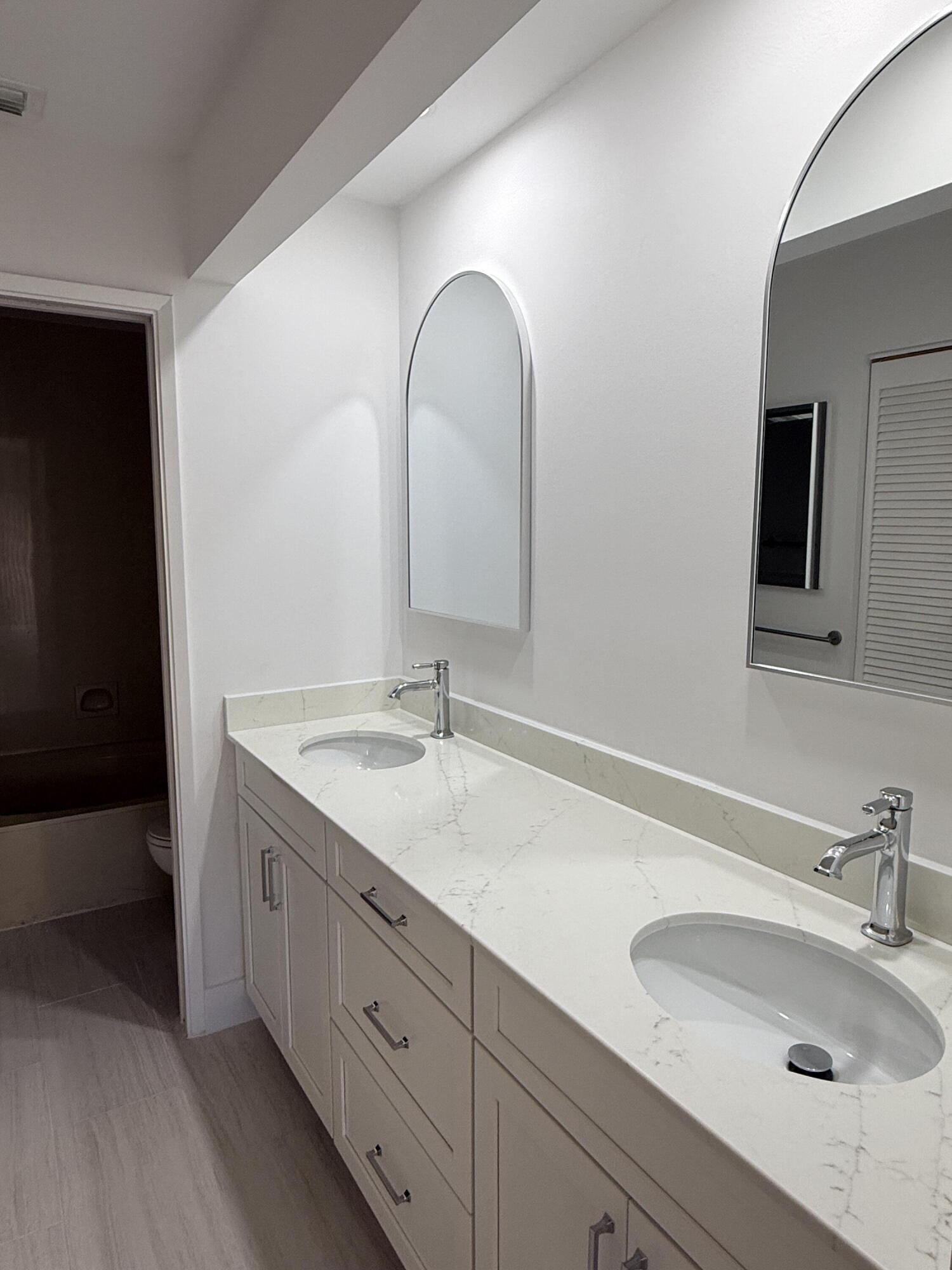 5021 Oak Hill Lane 123