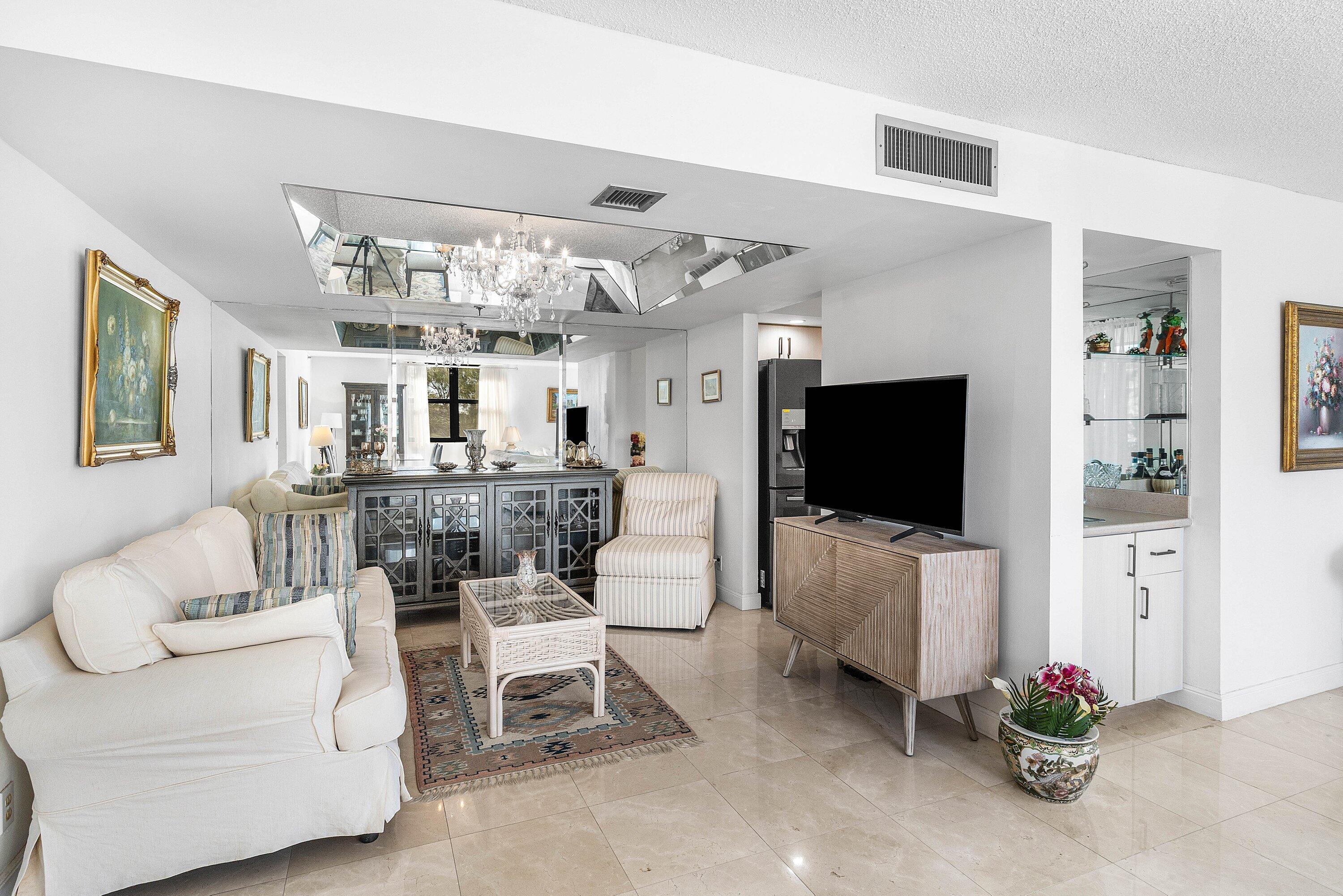 4600 S Ocean Boulevard 301