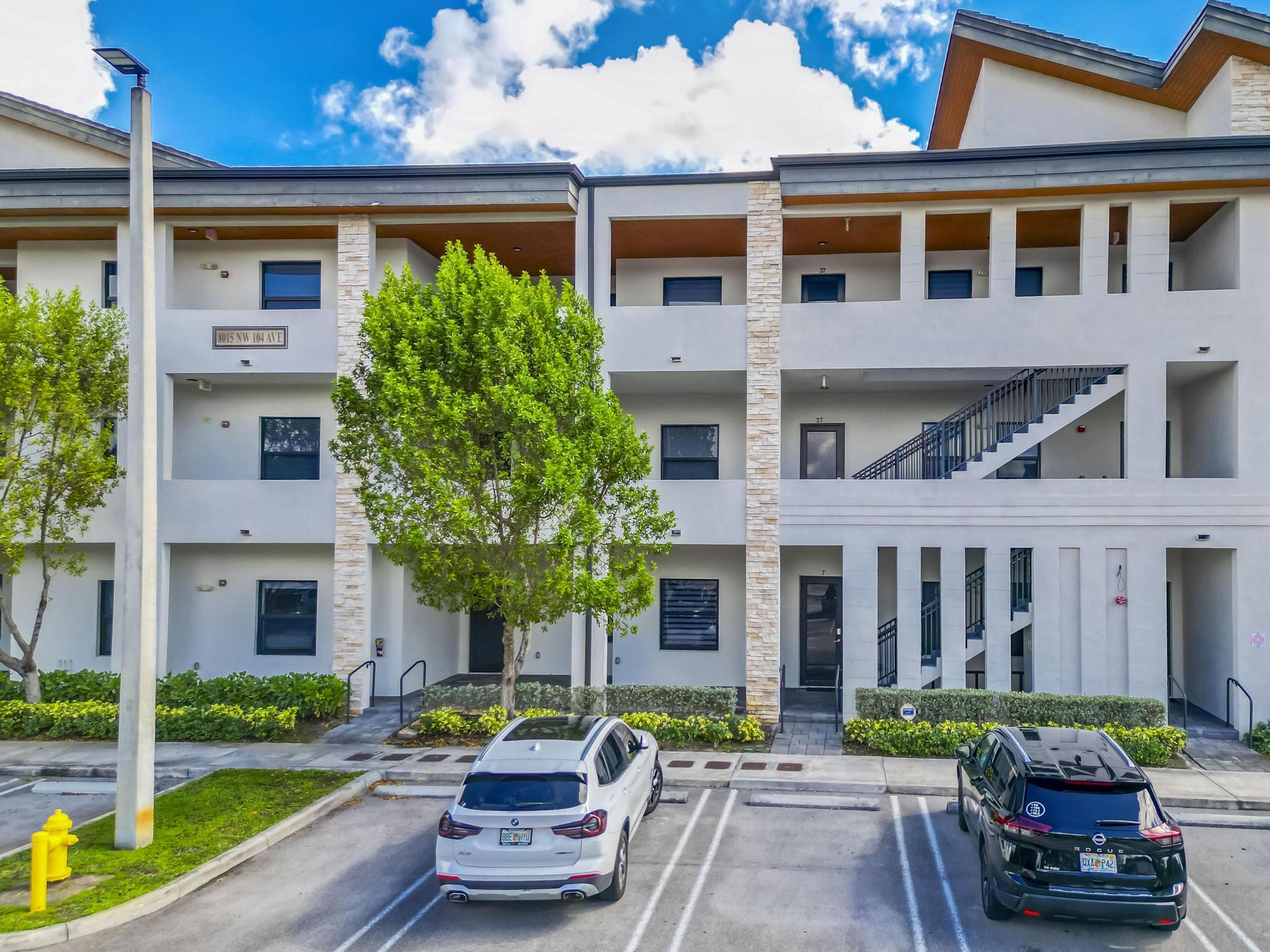 8015 NW 104th Avenue 6