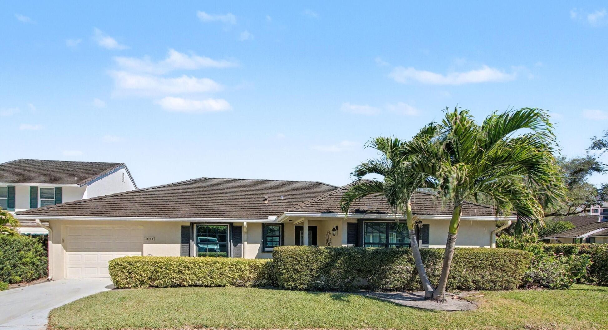 11354 Briarwood W/ 50ft Slip Place