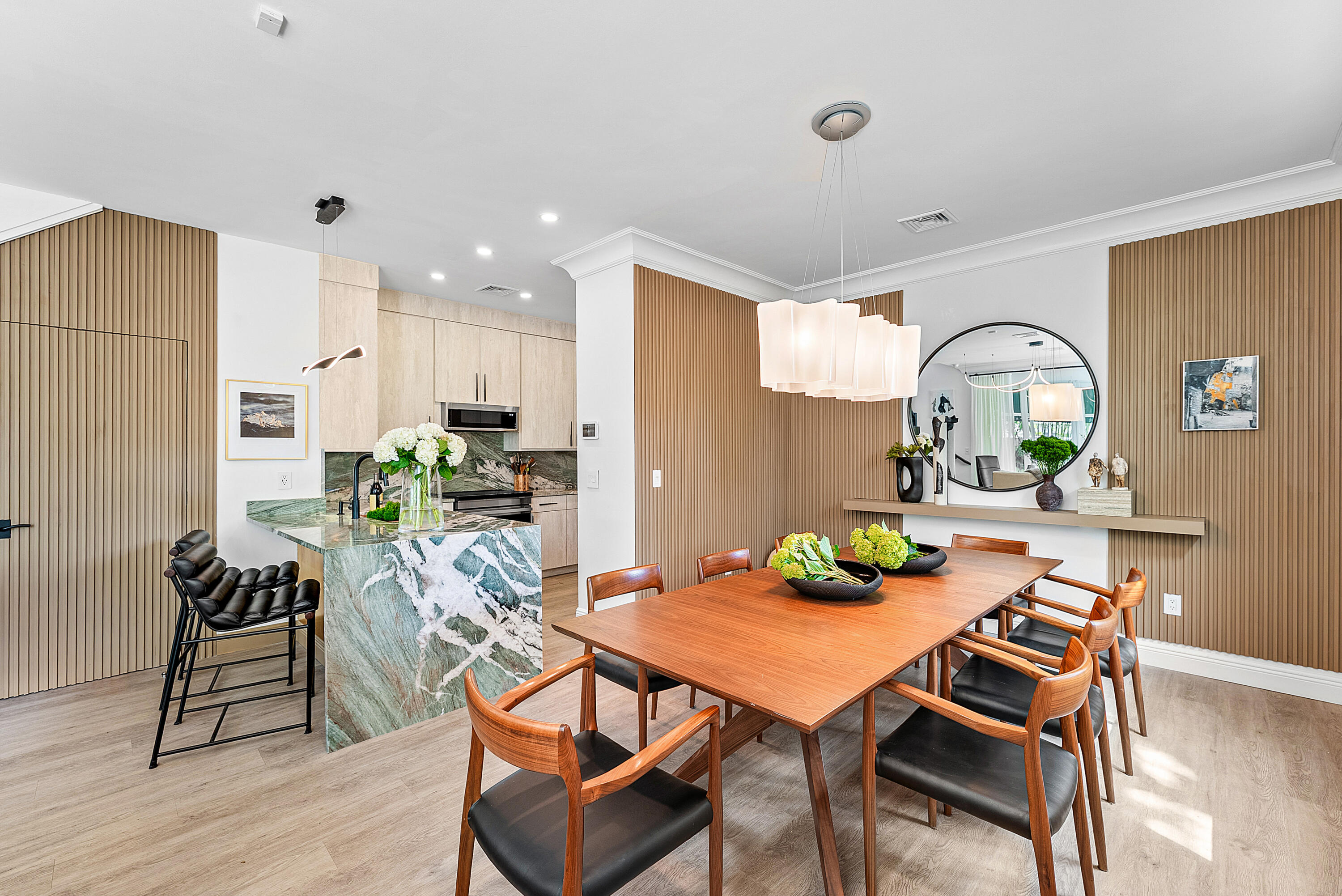 848 SE 4th Court