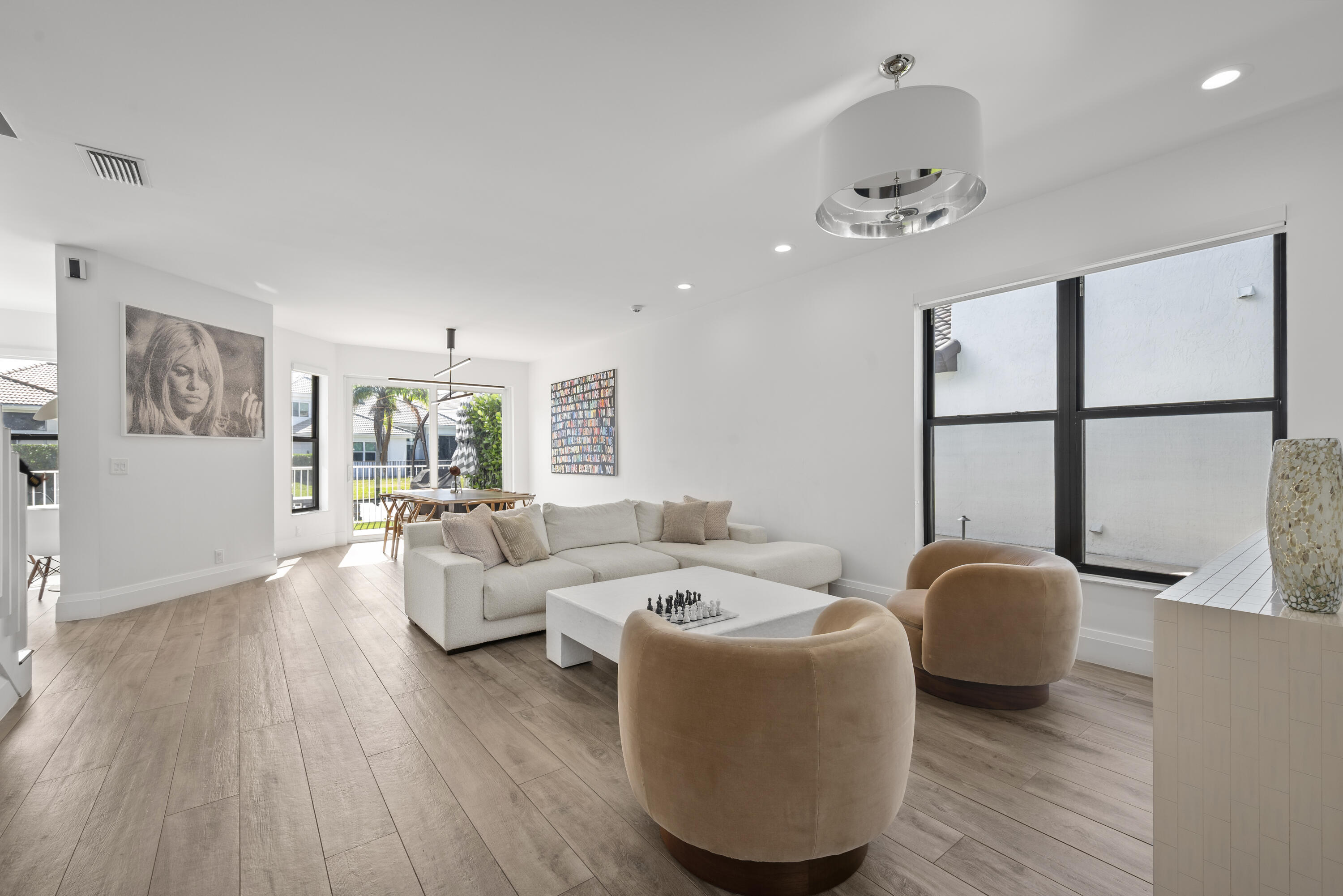 4070 NW 58th Lane