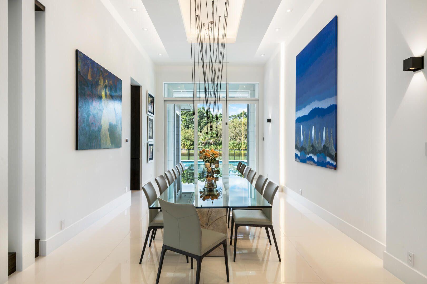 17106 Avenue Le Rivage