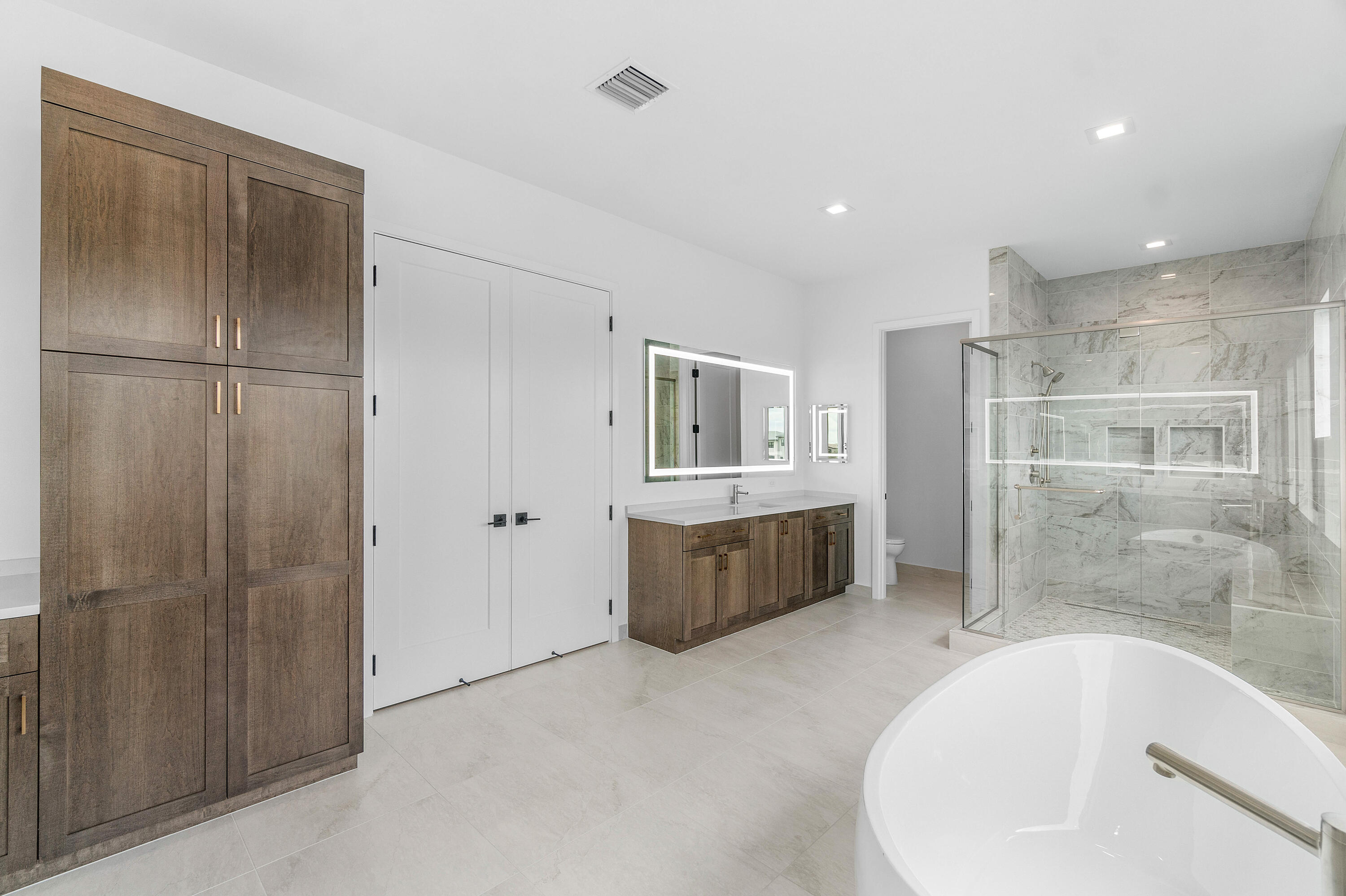 9491 Riverside Park Drive