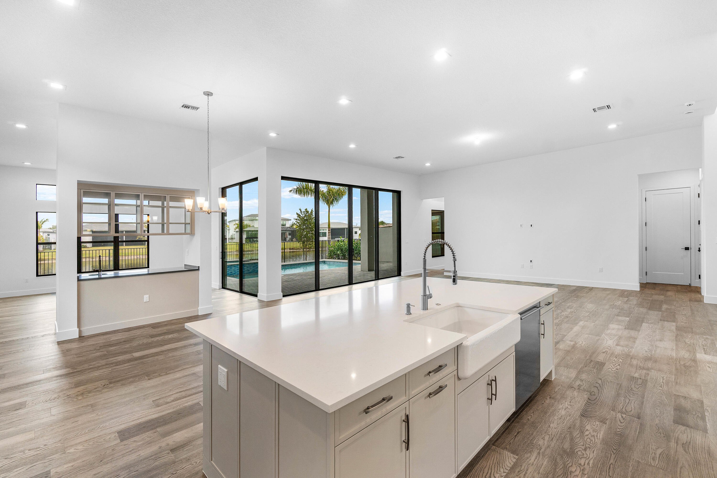 9491 Riverside Park Drive