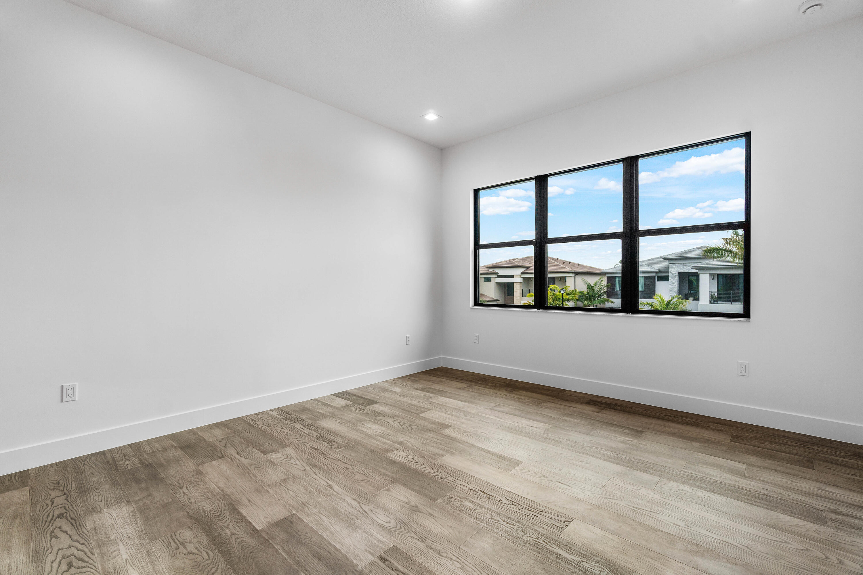 9491 Riverside Park Drive