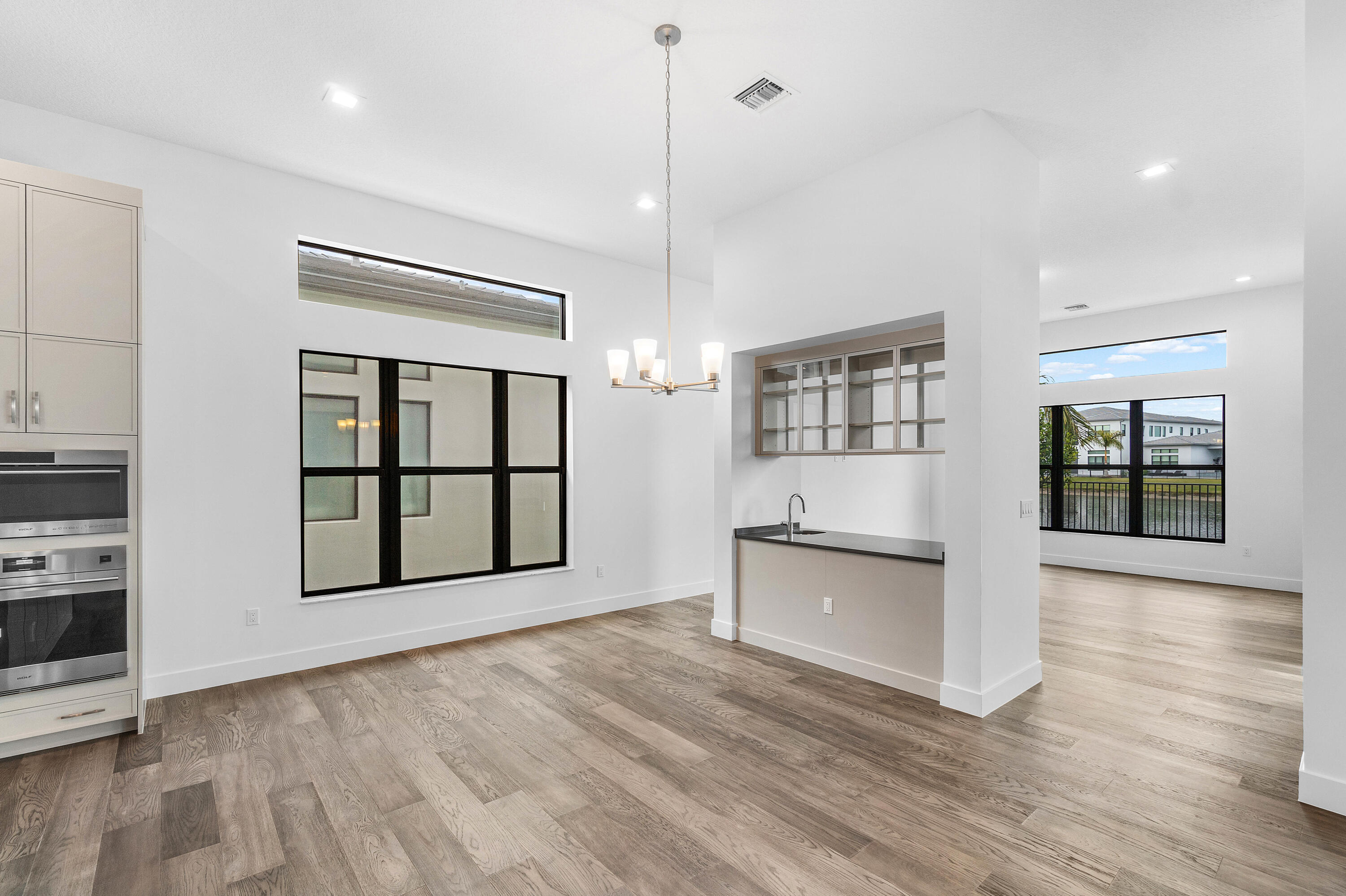 9491 Riverside Park Drive