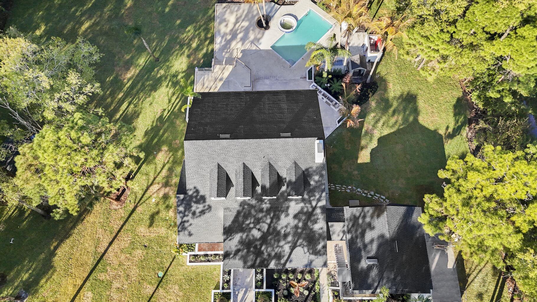 16457 115th Avenue N