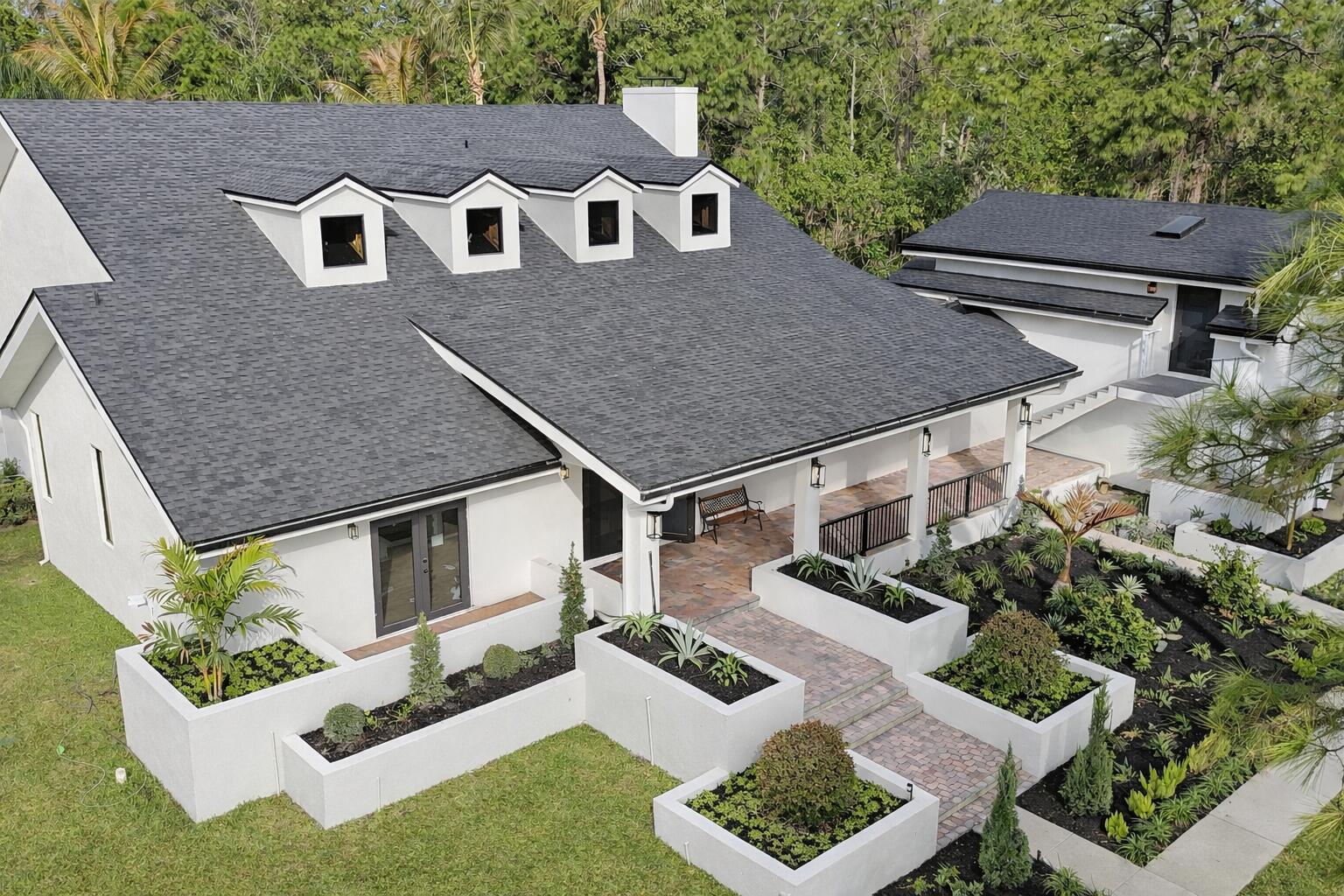 16457 115th Avenue N