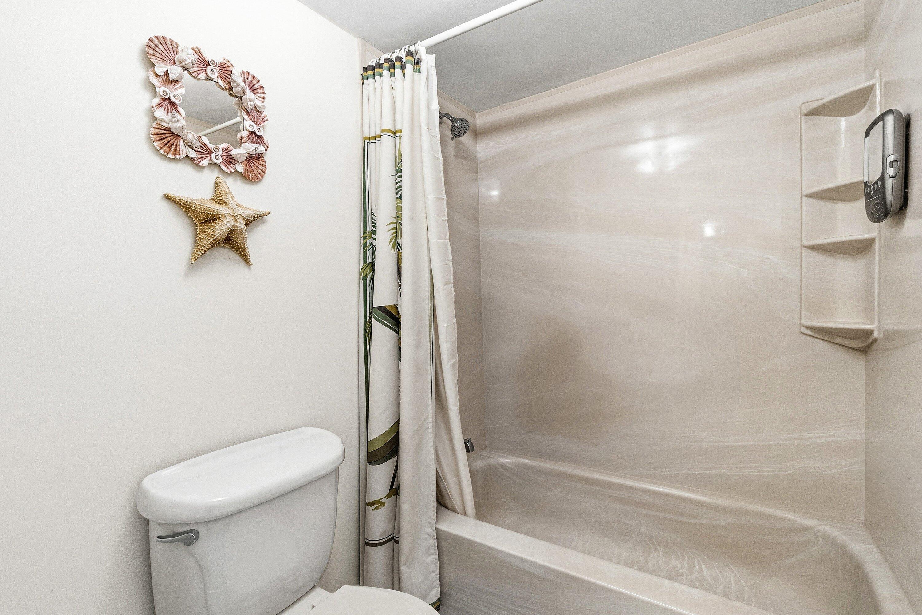 117 Yacht Club Way 206