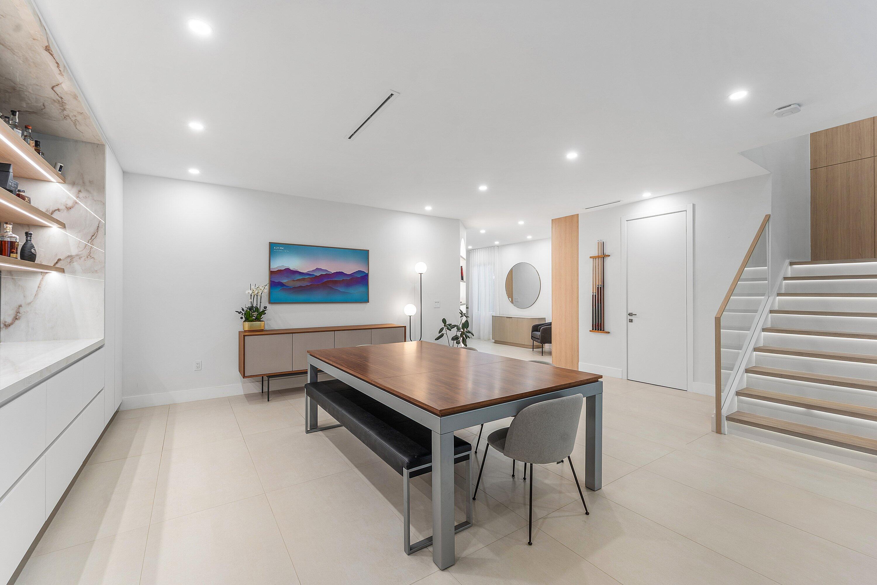 312 NE 210th Way